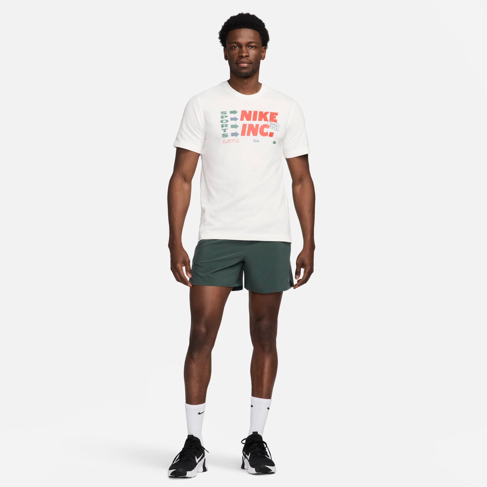 Camiseta Nike Dri-FIT 3MO Masculina - Foto 4