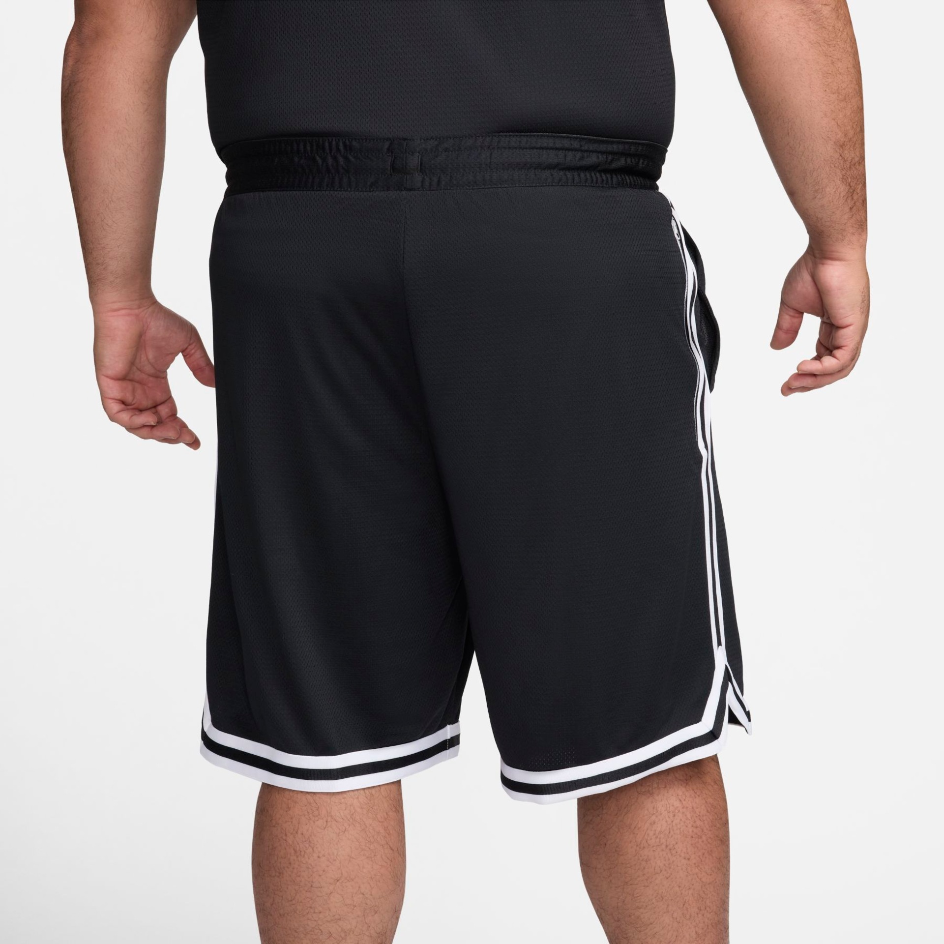 Shorts Nike Dri-FIT DNA Masculino - Foto 11
