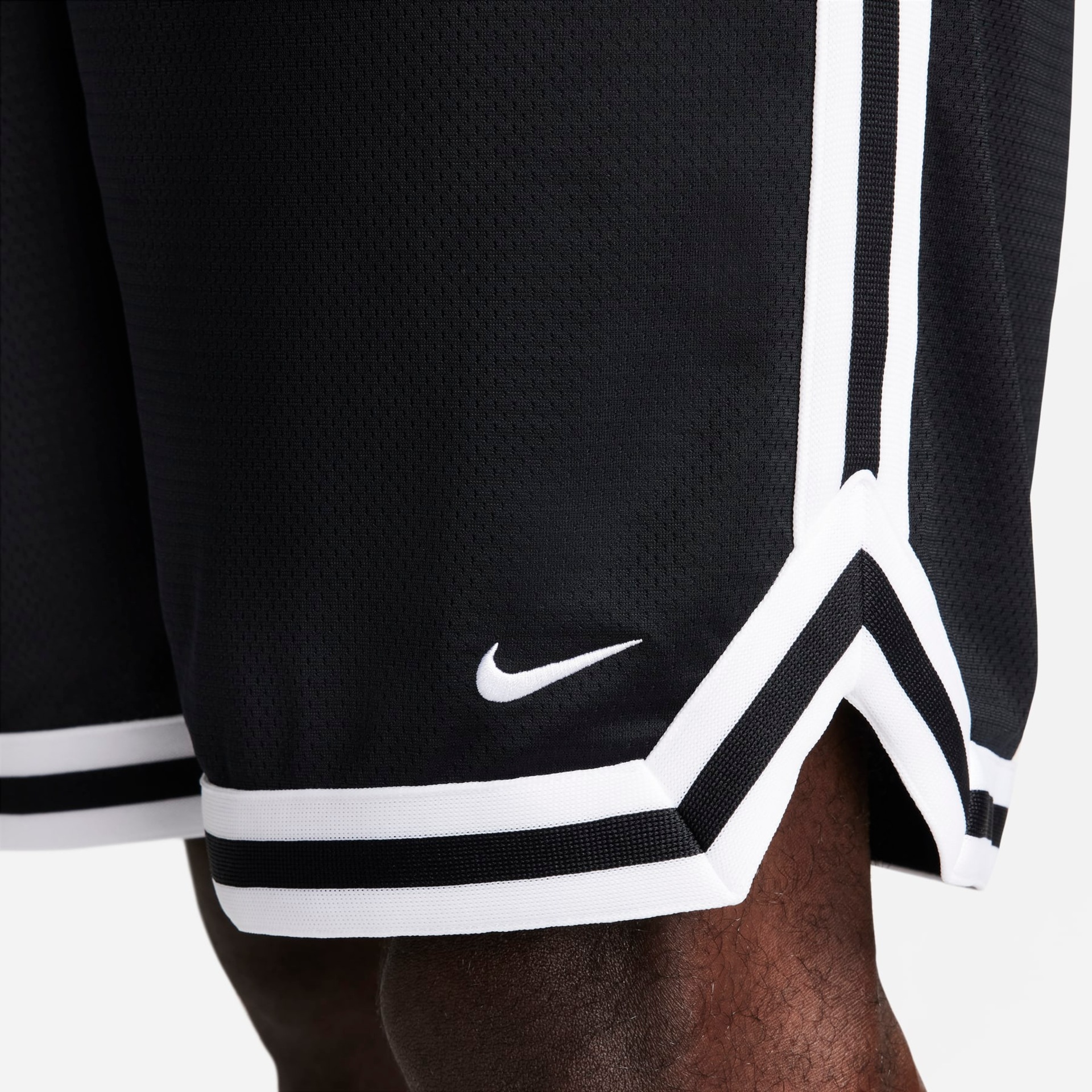 Shorts Nike Dri-FIT DNA Masculino - Foto 6
