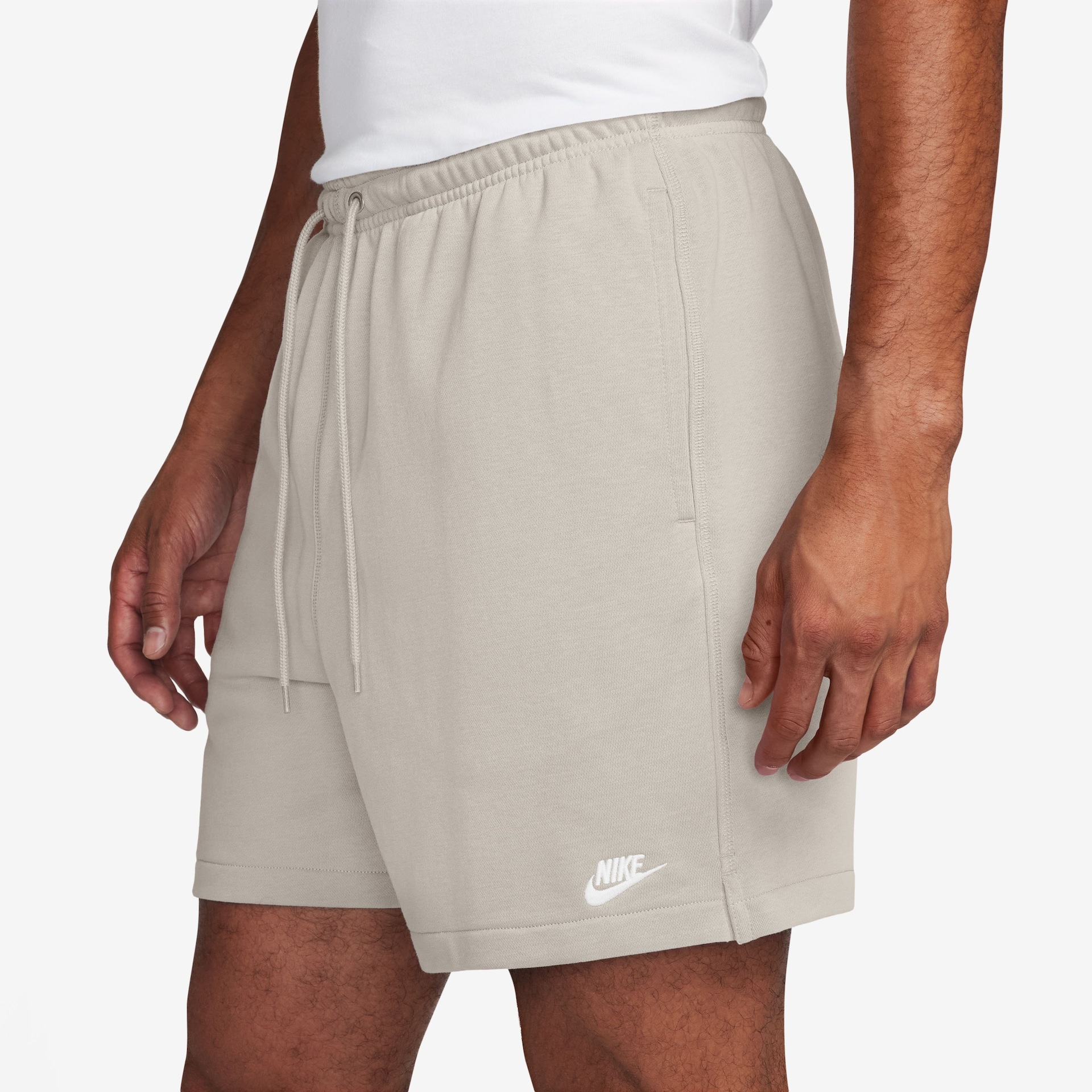 Shorts Nike Club Flow Masculino - Foto 3