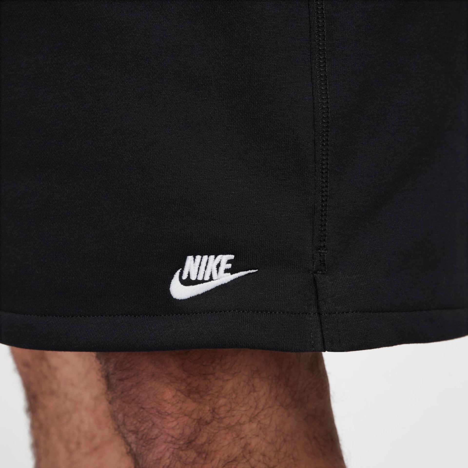 Shorts Nike Club Flow Masculino - Foto 13