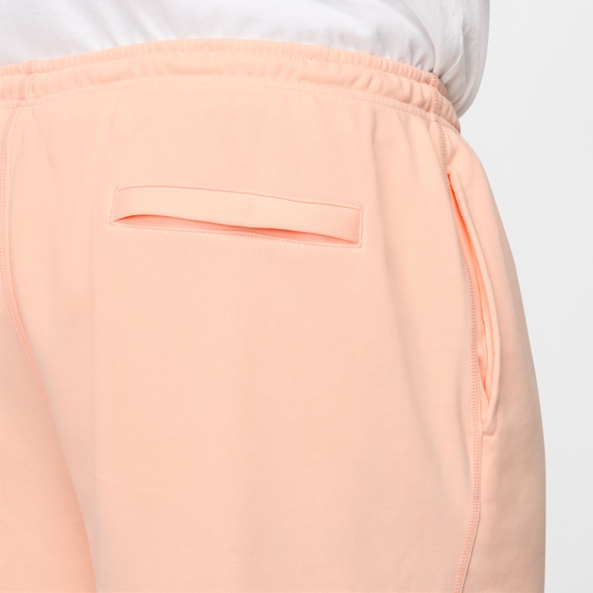 Shorts Nike Club Flow Masculino - Foto 13