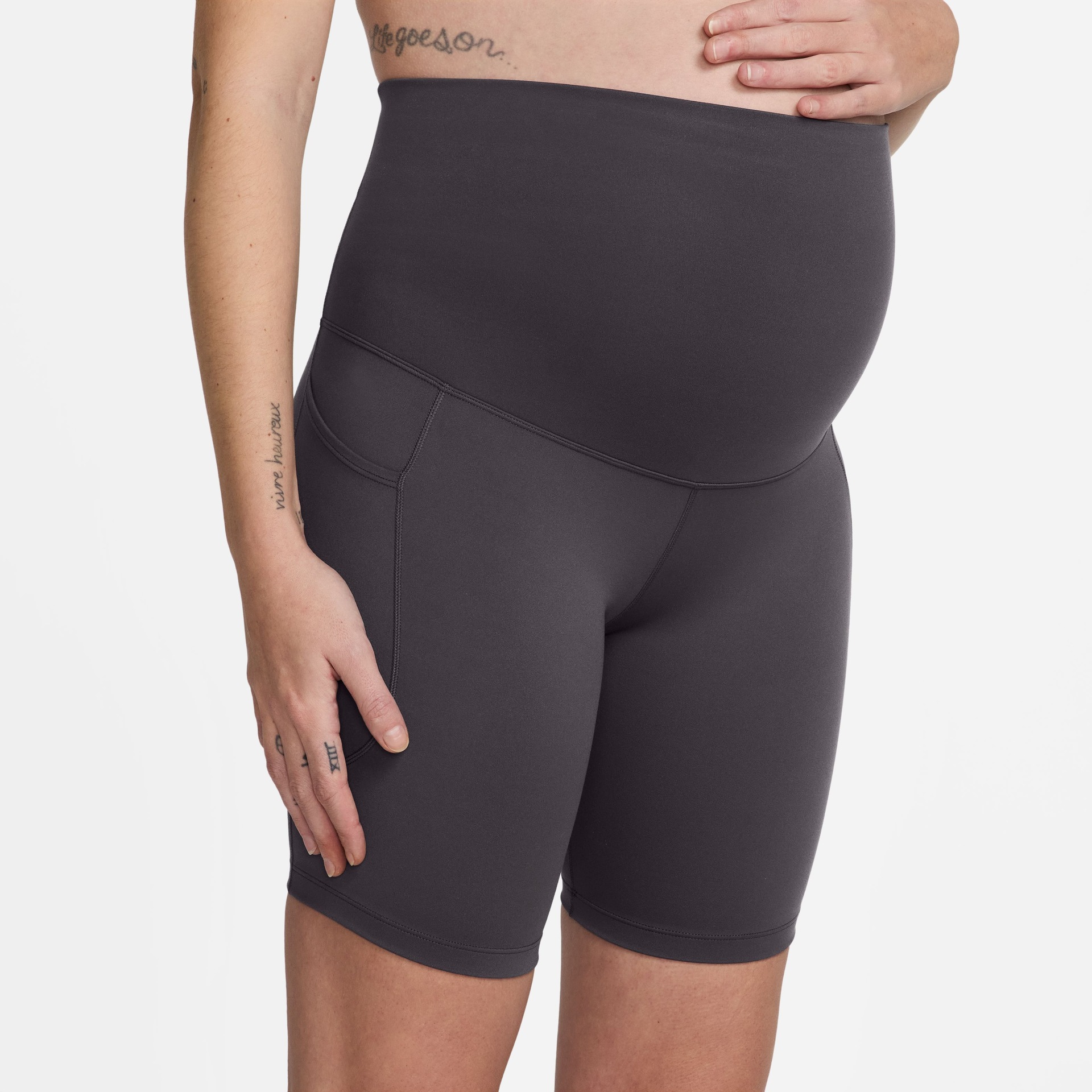 Imagem principal de Shorts Nike Maternidade Dri-FIT One Feminino