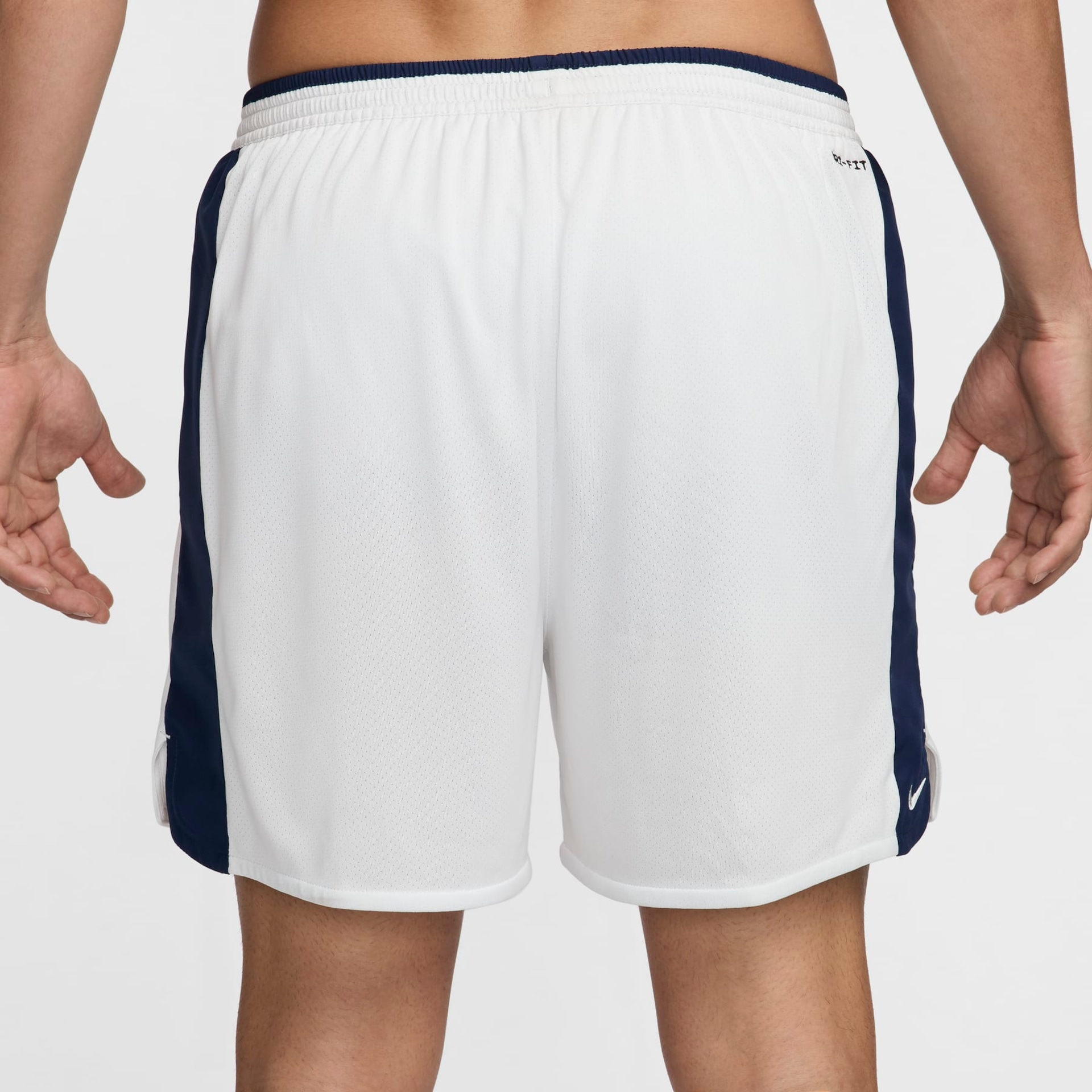 Shorts Nike Track Club Masculino - Foto 3