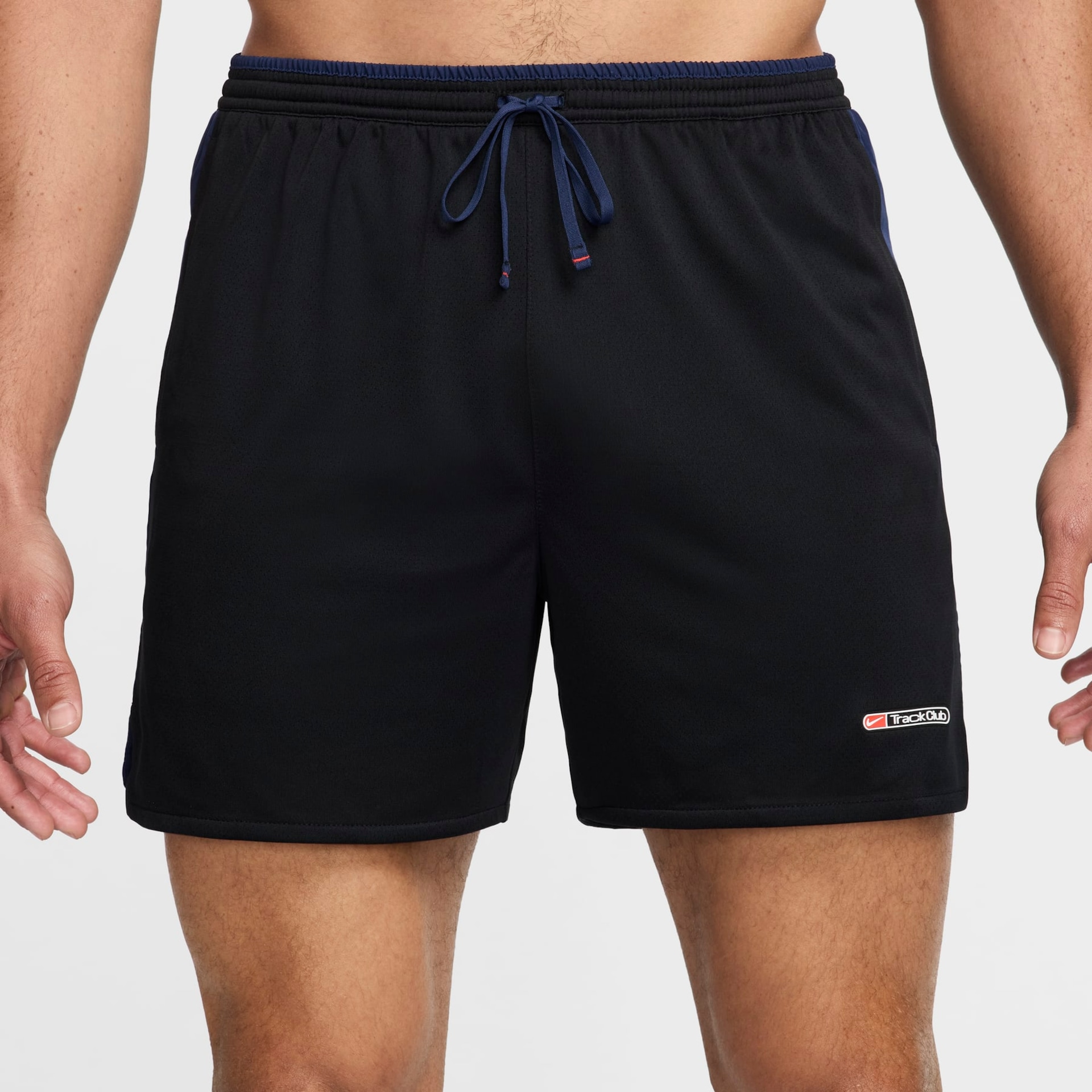 Shorts Nike Track Club Masculina - Foto 3