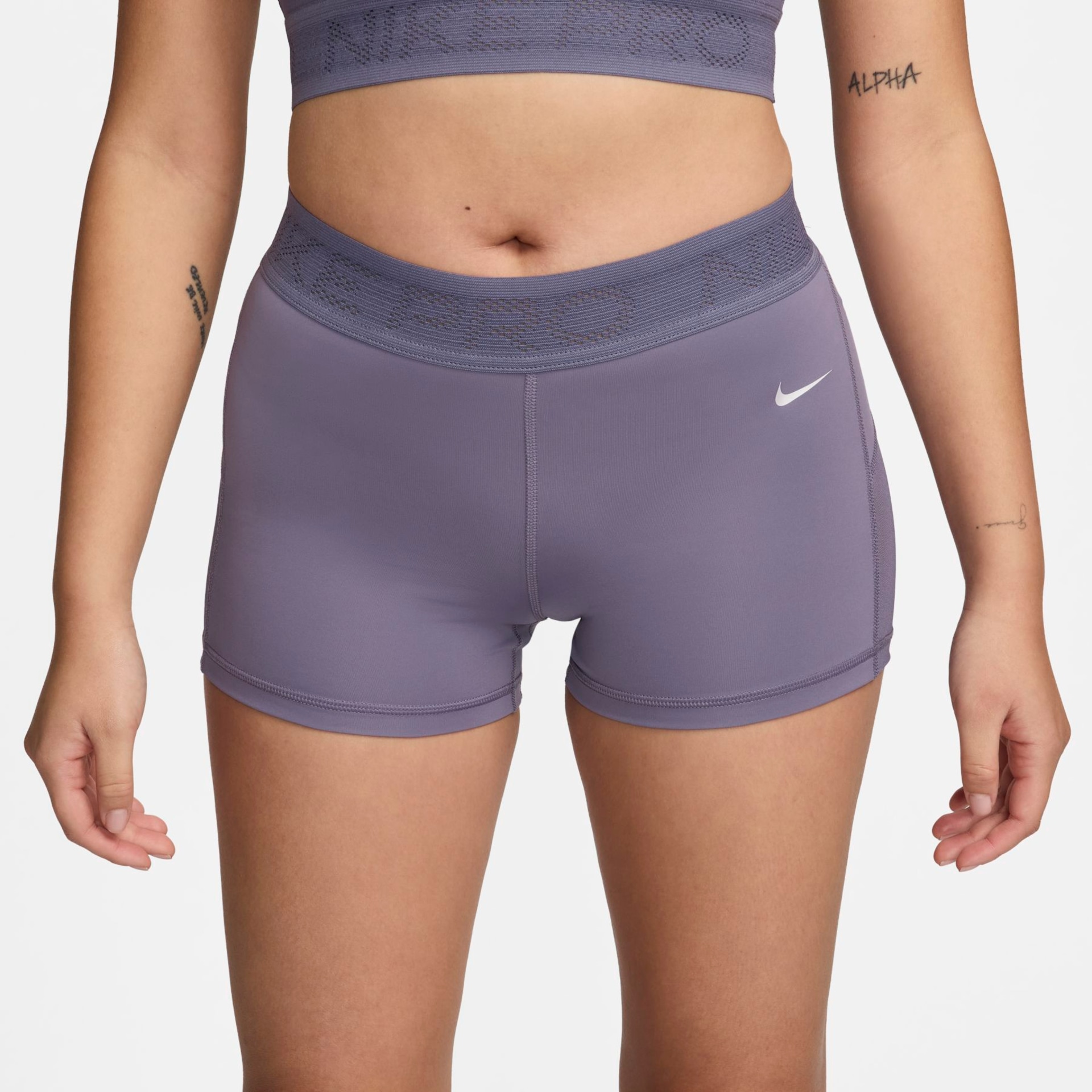 Shorts Nike Dri-FIT 3IN Mesh Feminino - Foto 2