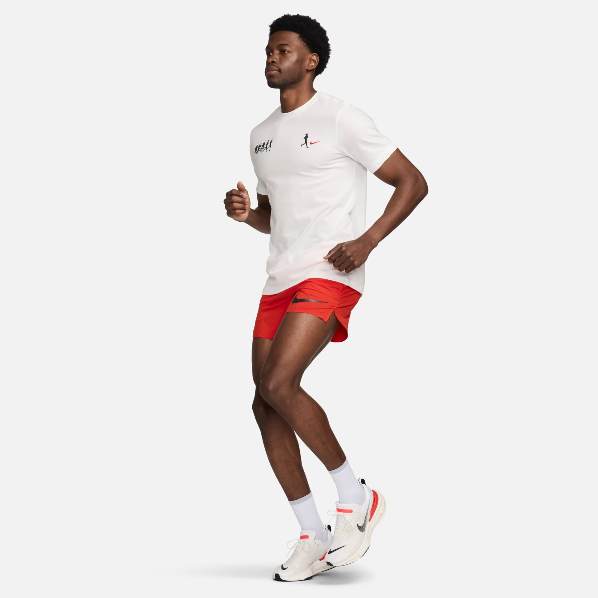 Camiseta Nike Dri-FIT Run Masculina - Foto 4