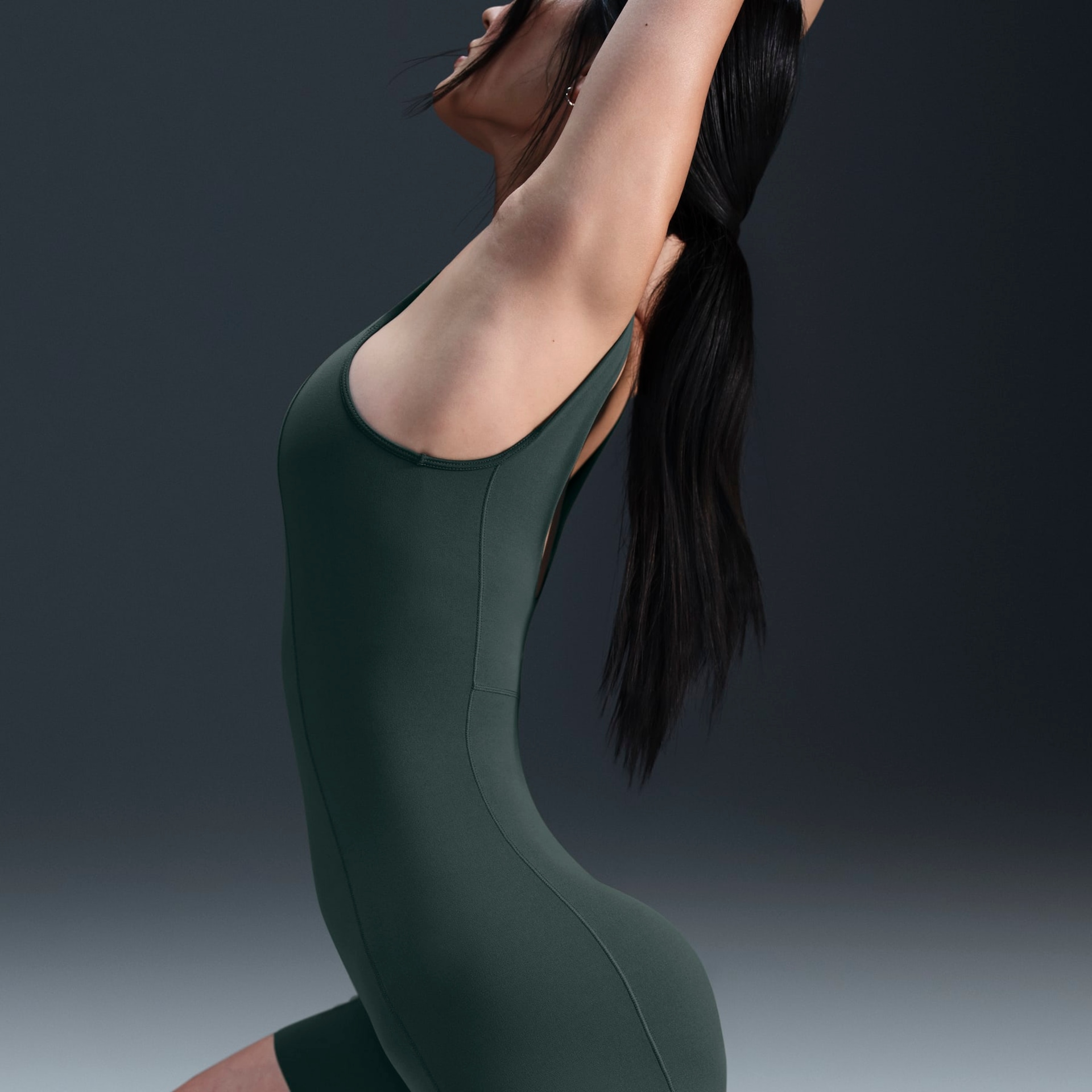 Macacão Nike Dri-FIT Zenvy Feminino - Foto 2