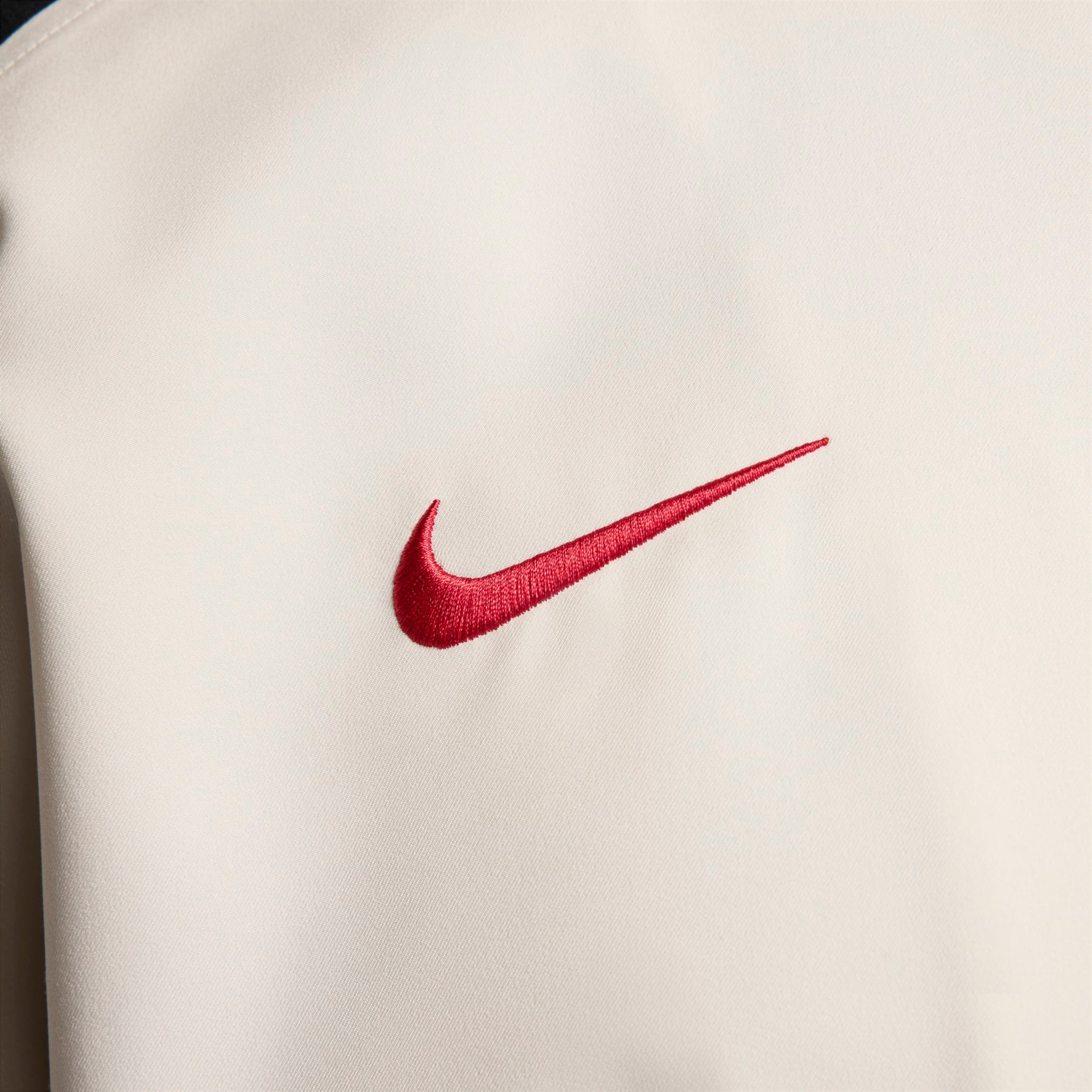 Jaqueta Nike Liverpool Hino FC Strike Masculina - Foto 4