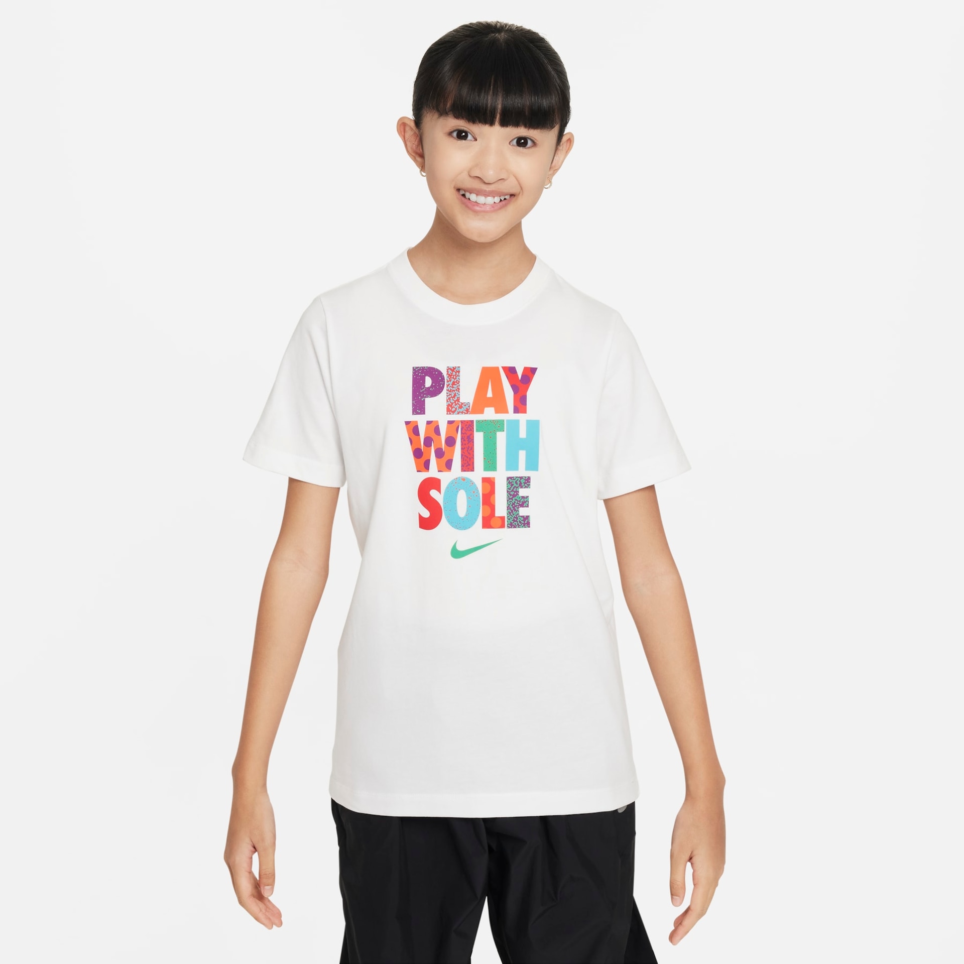 Camiseta Nike Sportswear Attitude Infantil - Foto 1