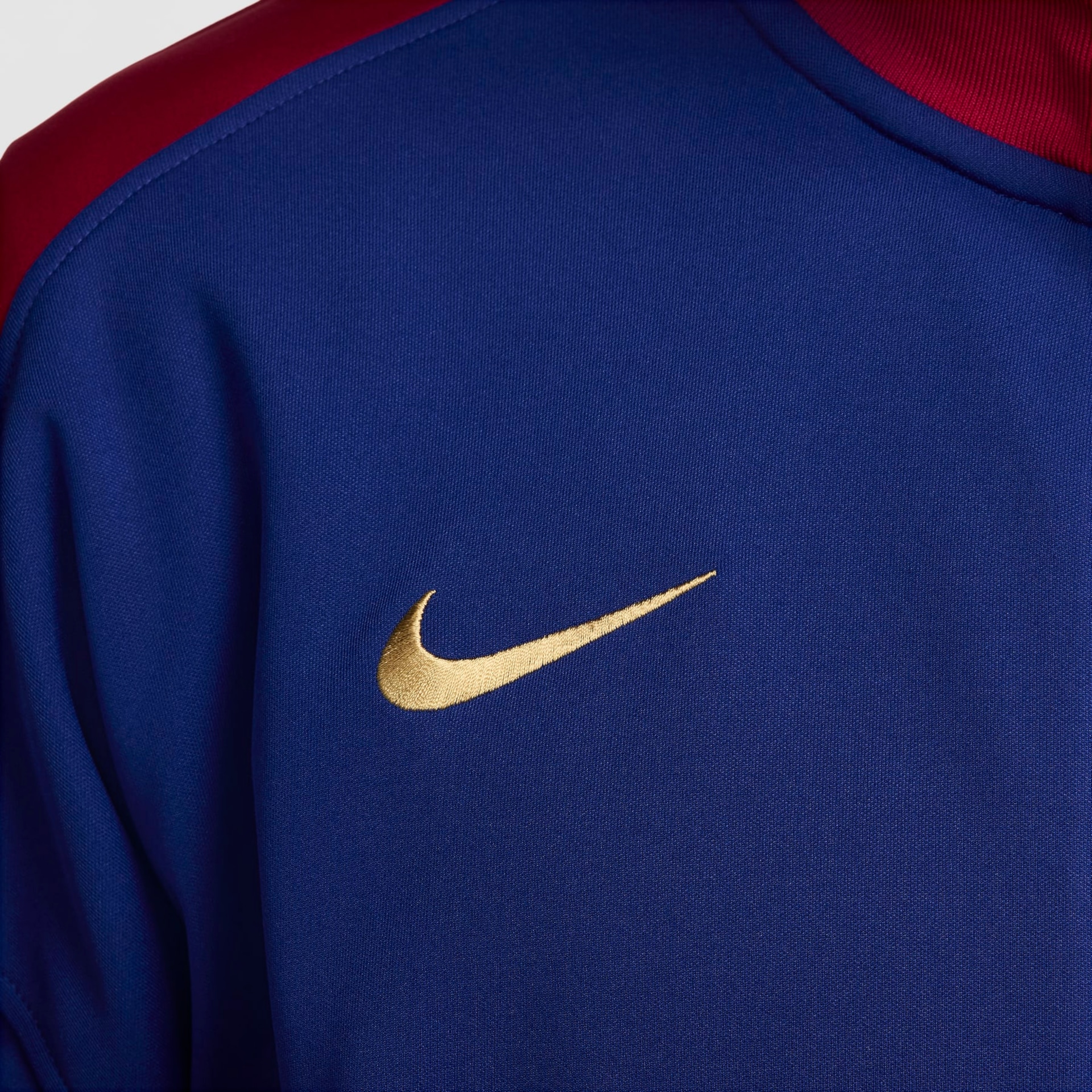 Jaqueta Nike Barcelona Hino Masculino - Foto 5