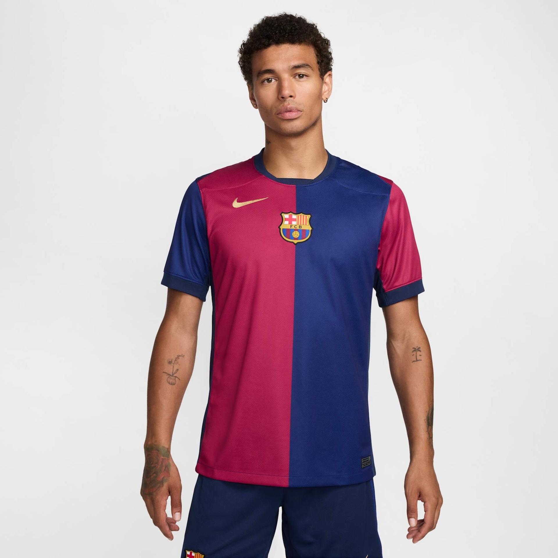 Camisa Nike Barcelona I 2024/25 Torcedor Pro Masculina - Foto 1