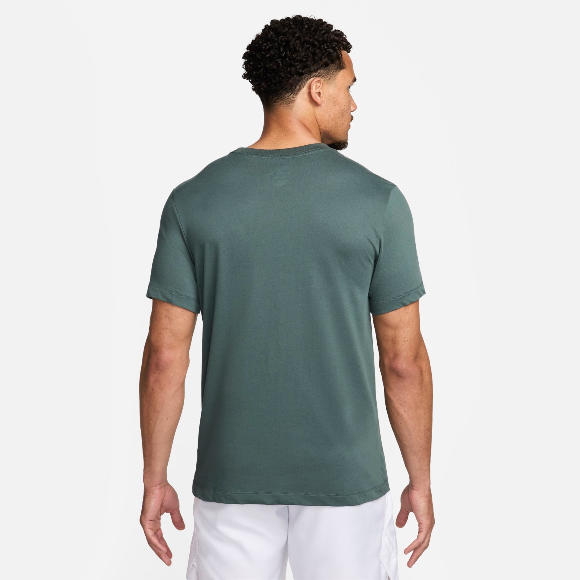 Camiseta Nike Court Dri-FIT Masculina - Foto 2