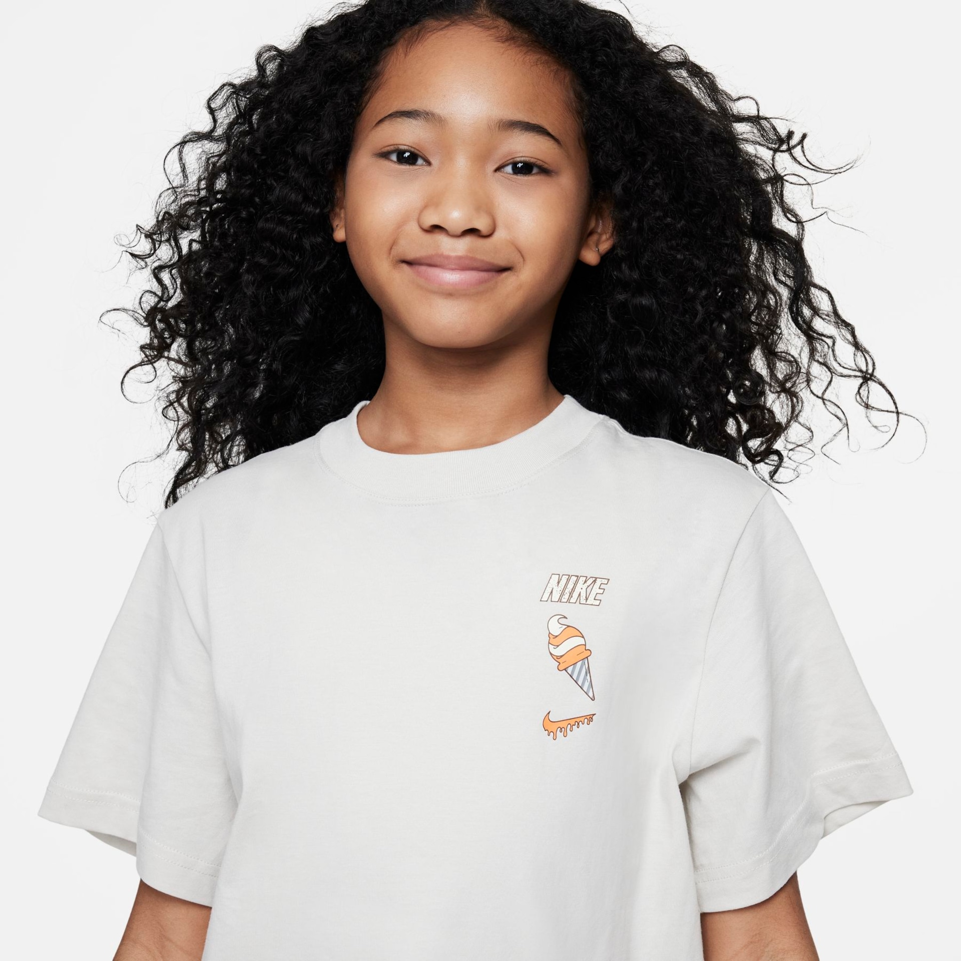 Camiseta Nike Sportswear Infantil - Foto 3