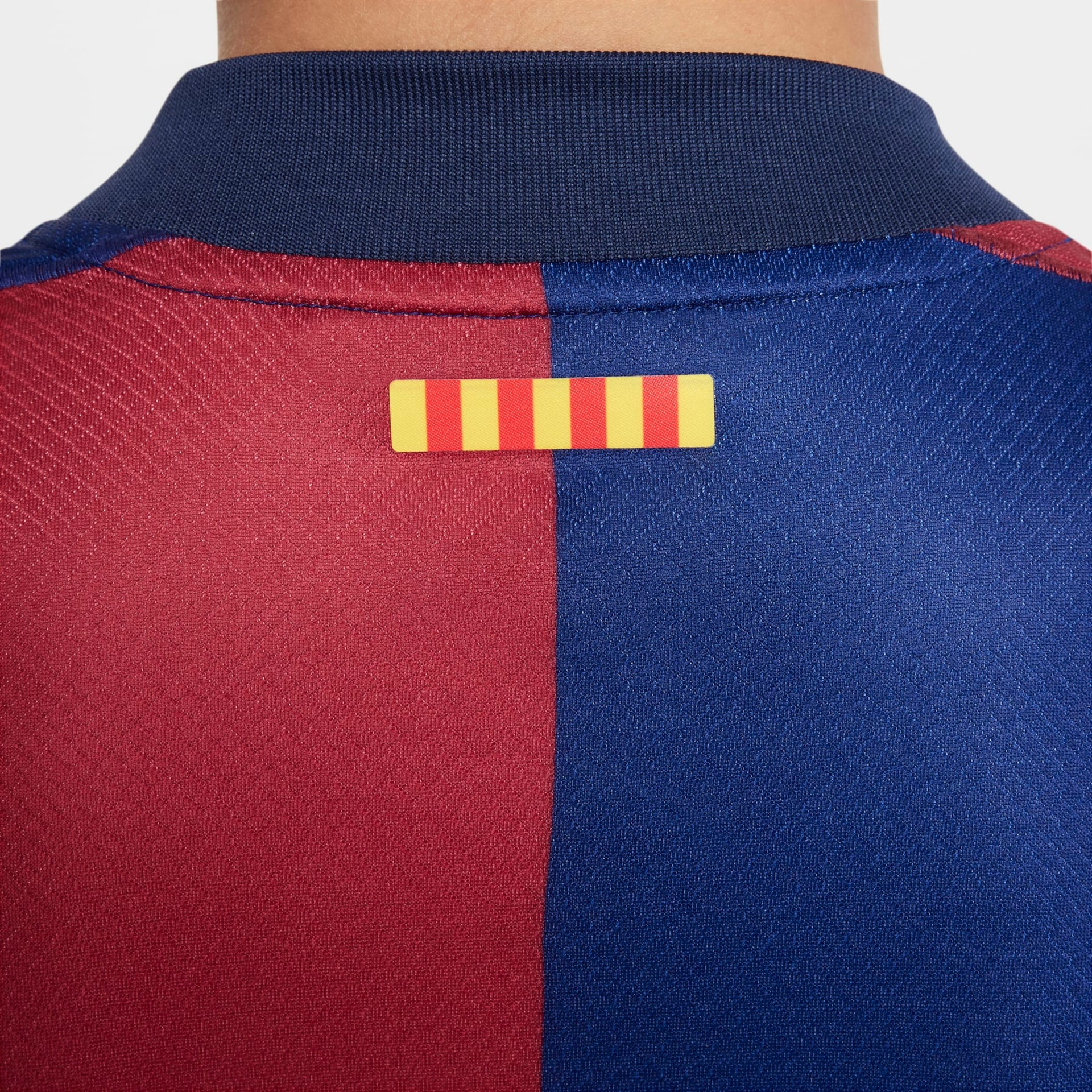 Camisa Nike Barcelona I 2024/25 Torcedor Pro Infantil - Foto 7