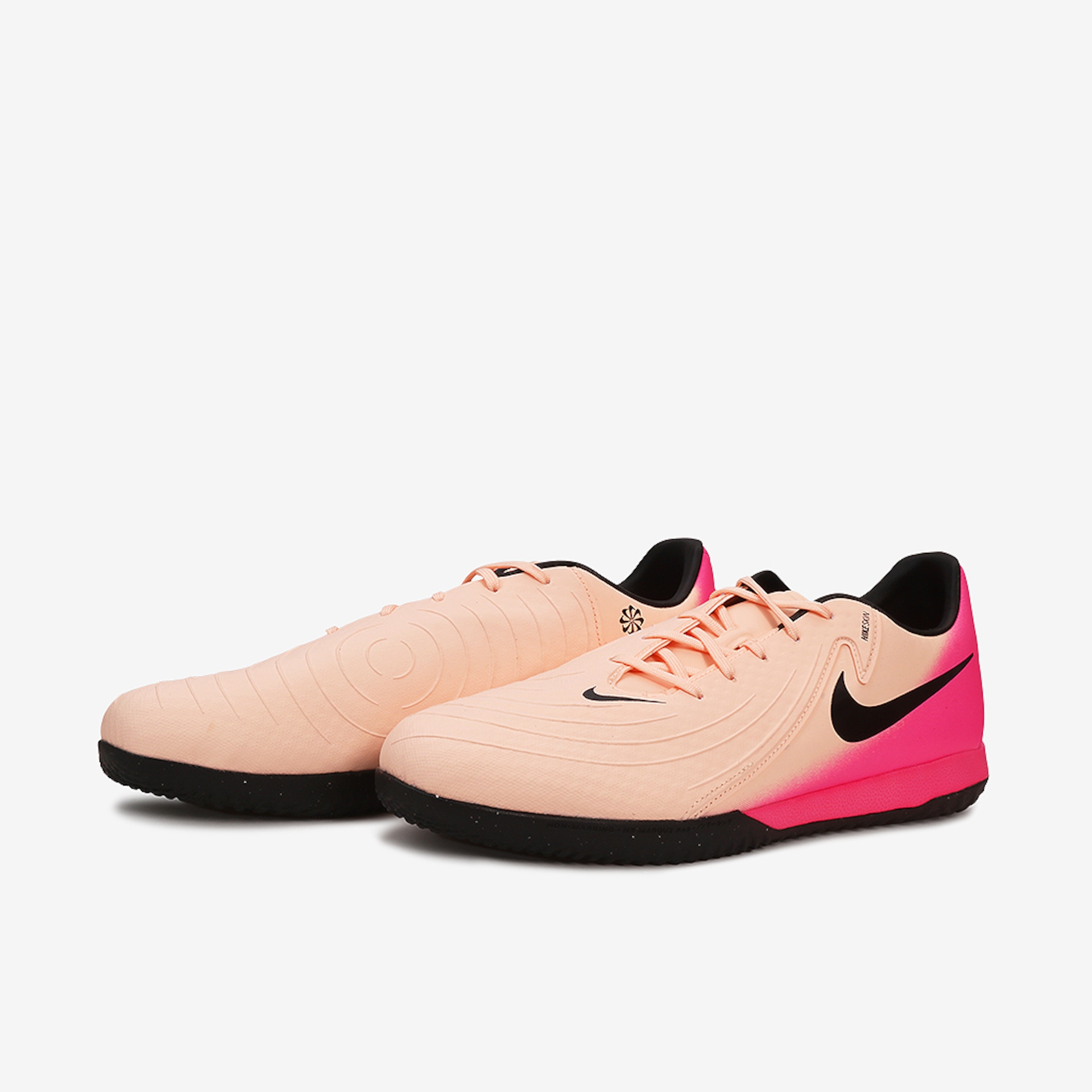 Chuteira Nike Phantom GX 2 Academy Futsal - Foto 4