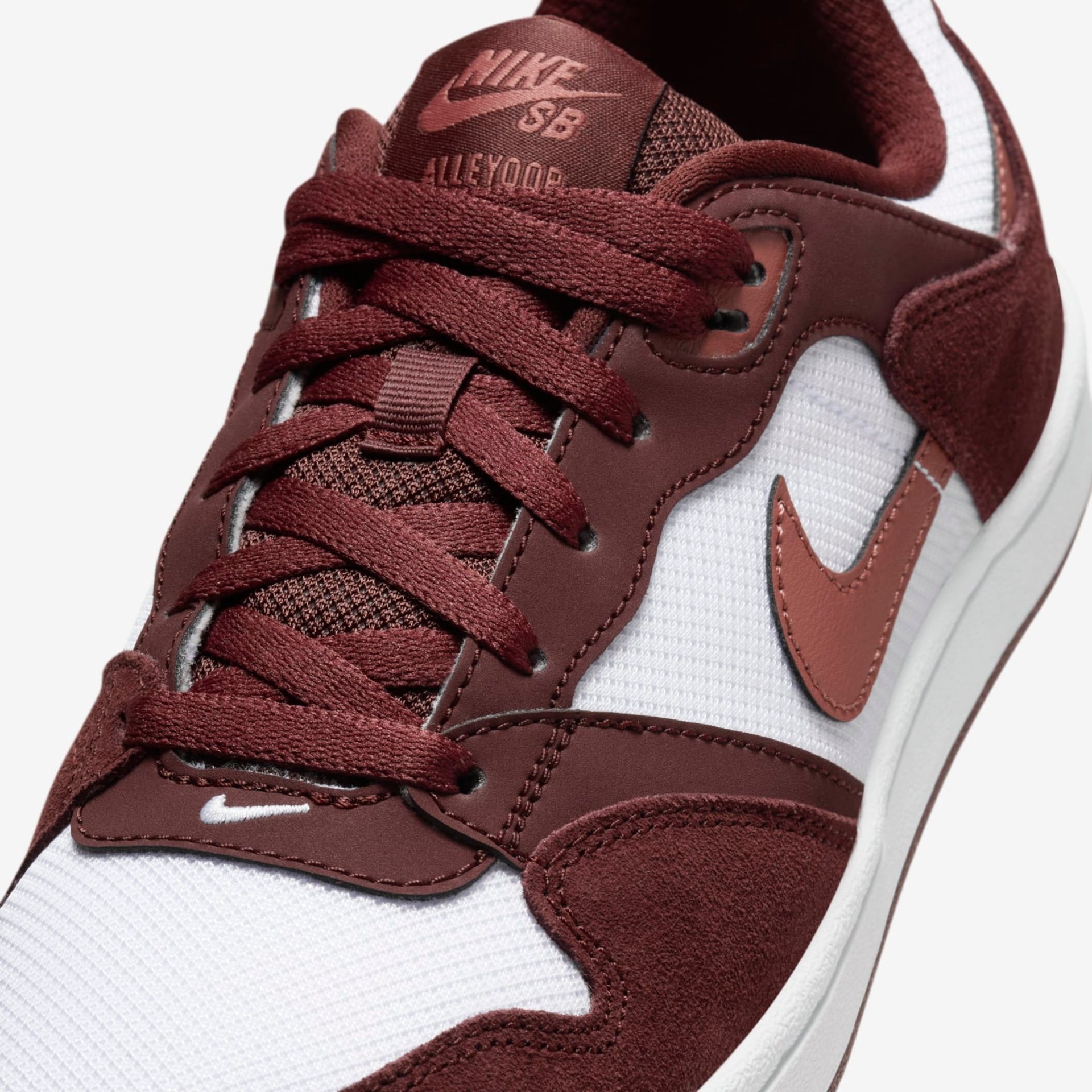 Tênis Nike SB Alleyoop Feminino - Foto 7