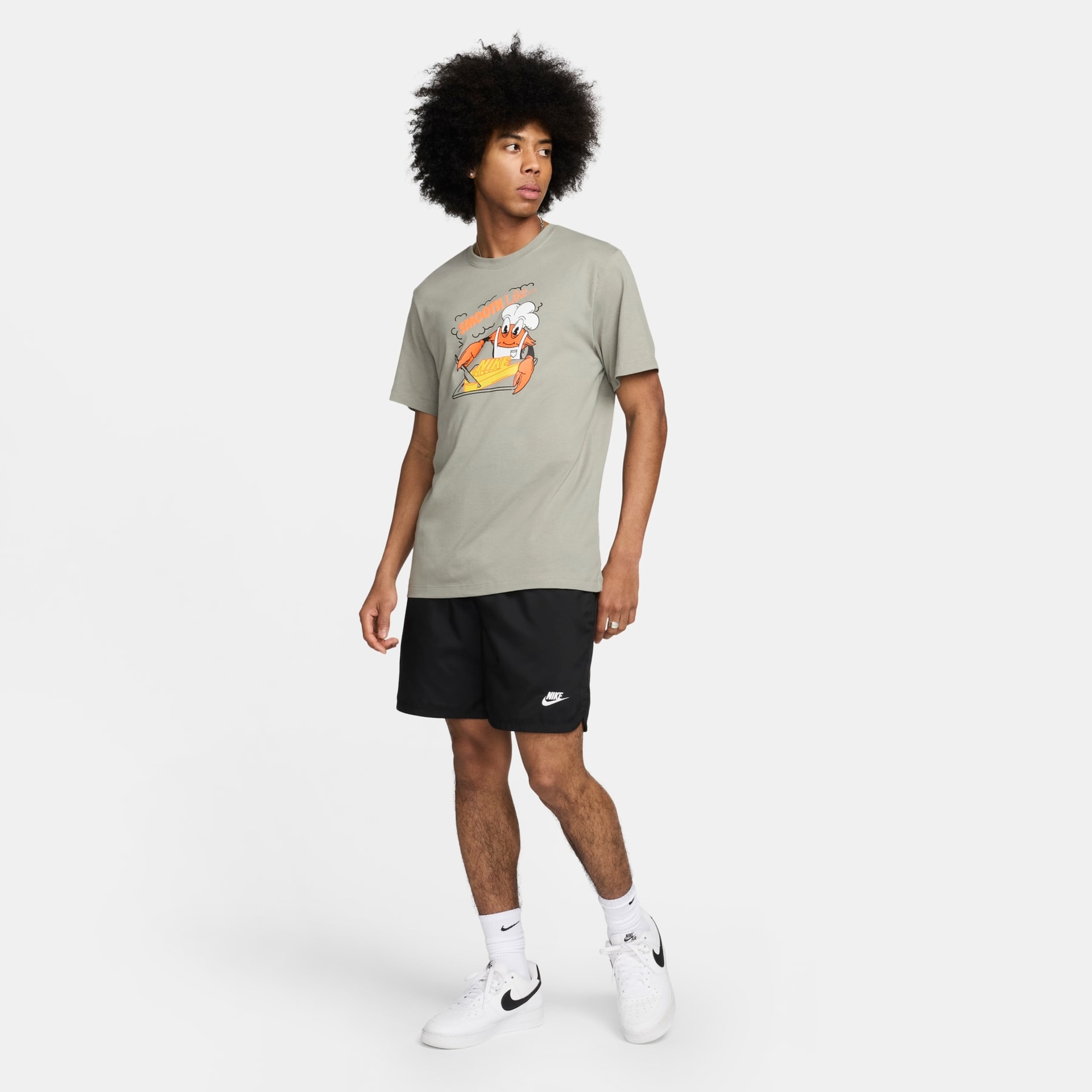 Camiseta Nike Sportswear Masculina - Foto 5