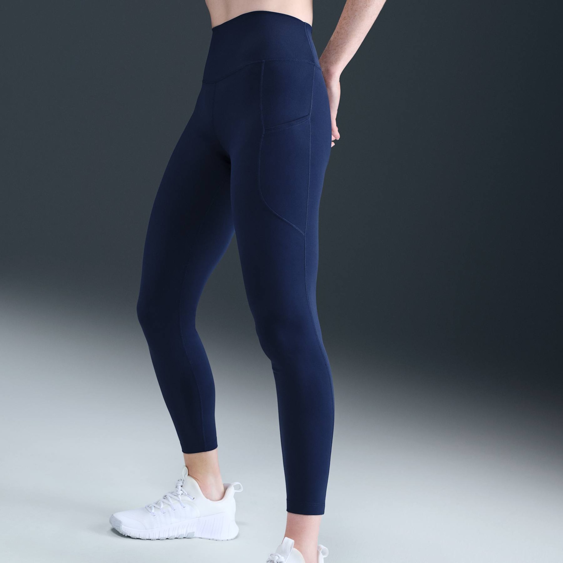 Legging Nike Dri-FIT One Feminina - Foto 2