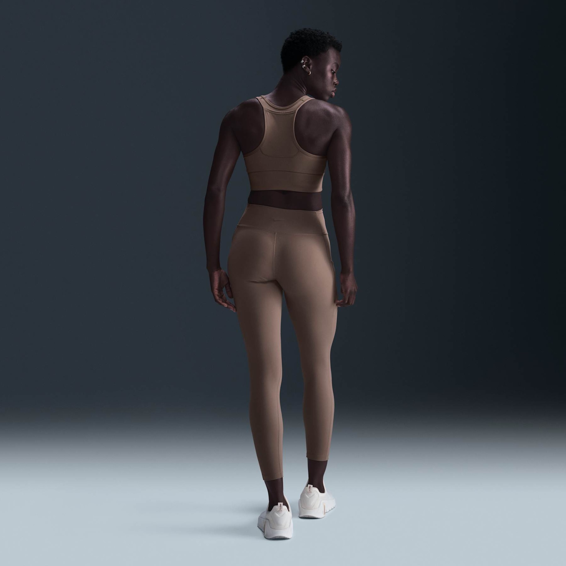 Legging Nike Dri-FIT One Feminina - Foto 4