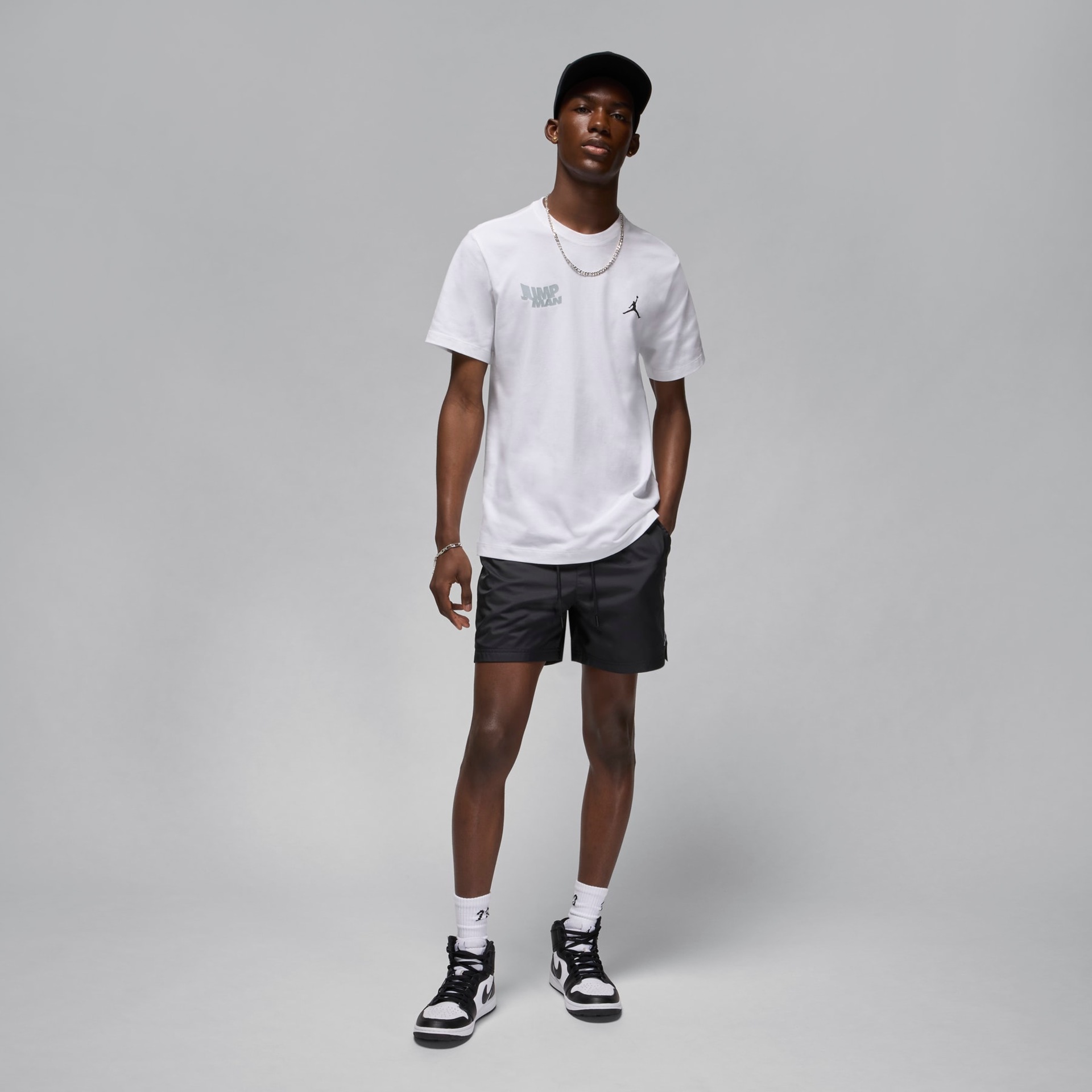 Camiseta Jordan GFX Masculina - Foto 4