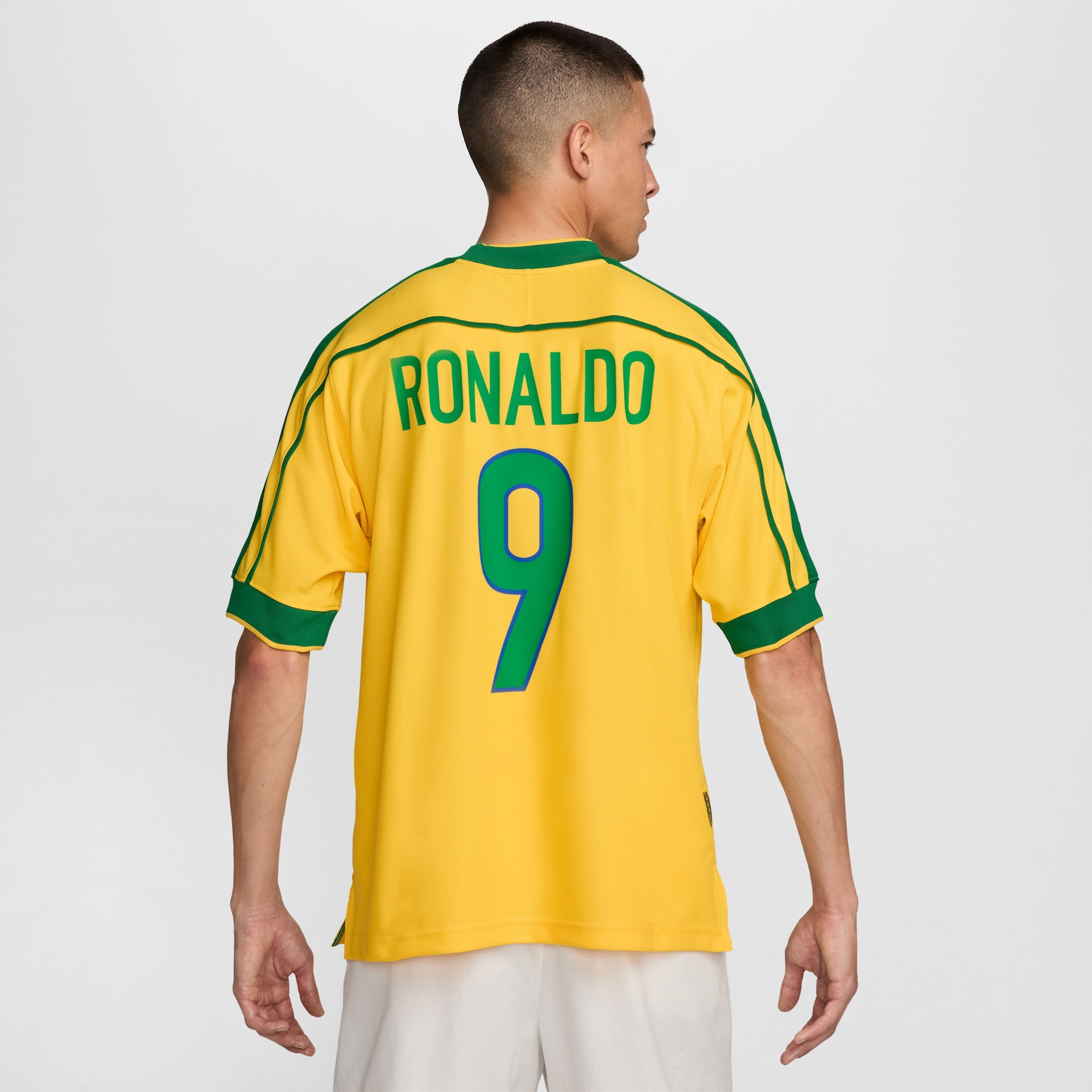 Camisa Nike Reedição Brasil 1998 Ronaldo Masculina - Foto 2