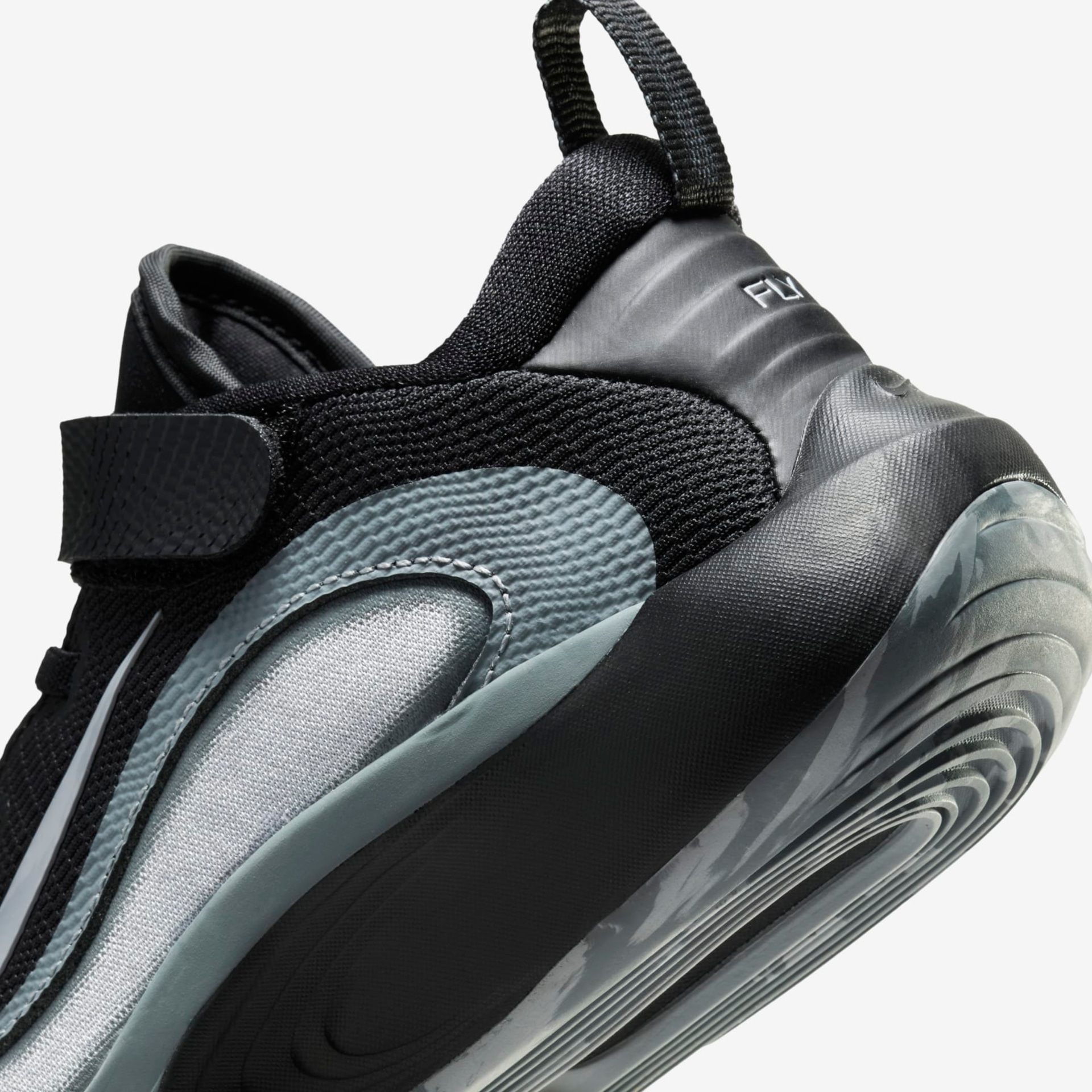 Tênis Nike IsoFly Infantil - Foto 8