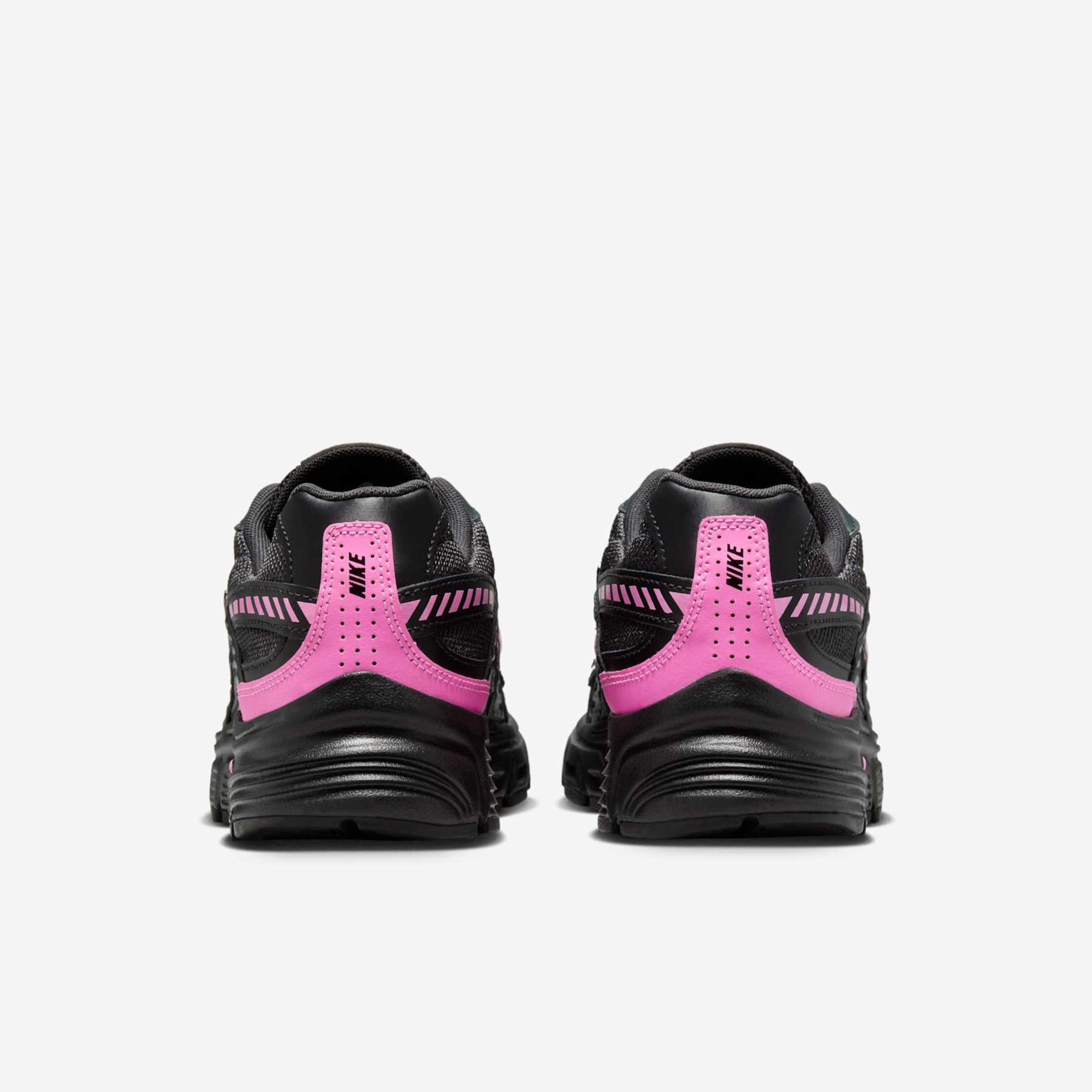 Tênis Nike Initiator Feminino - Foto 6