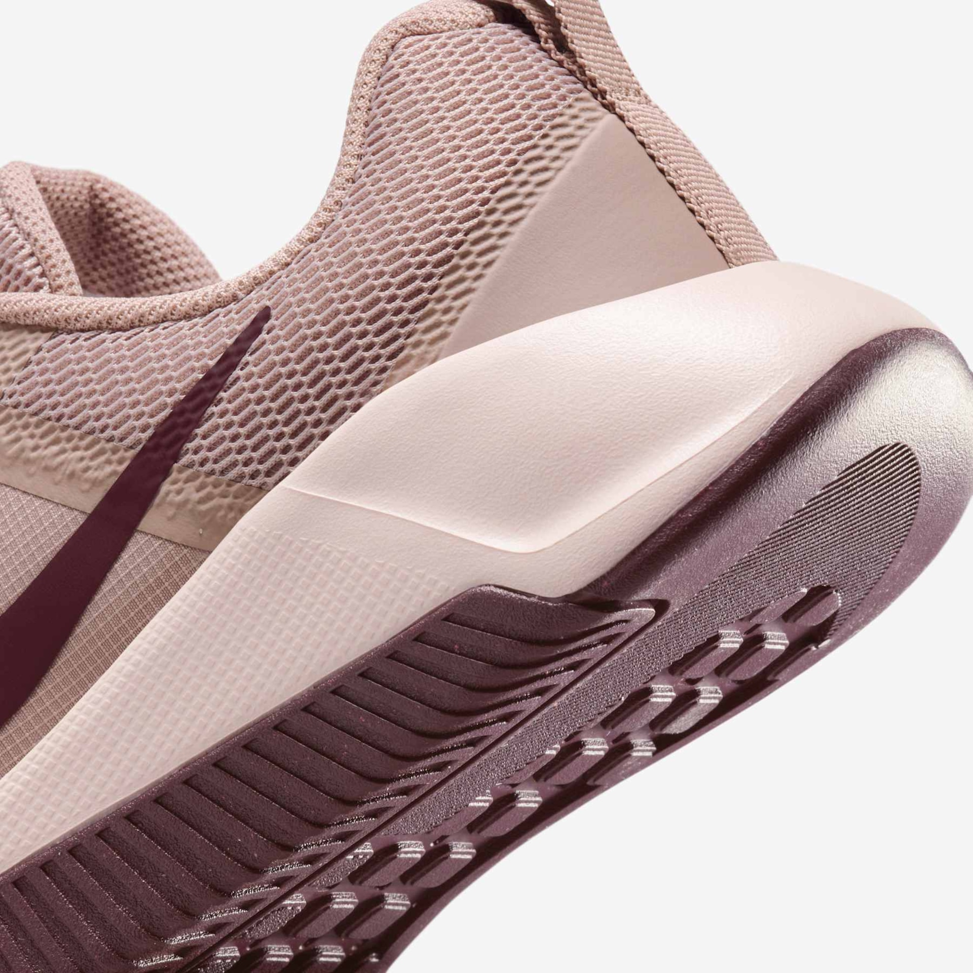 Tênis Nike MC Trainer 3 Feminino - Foto 8