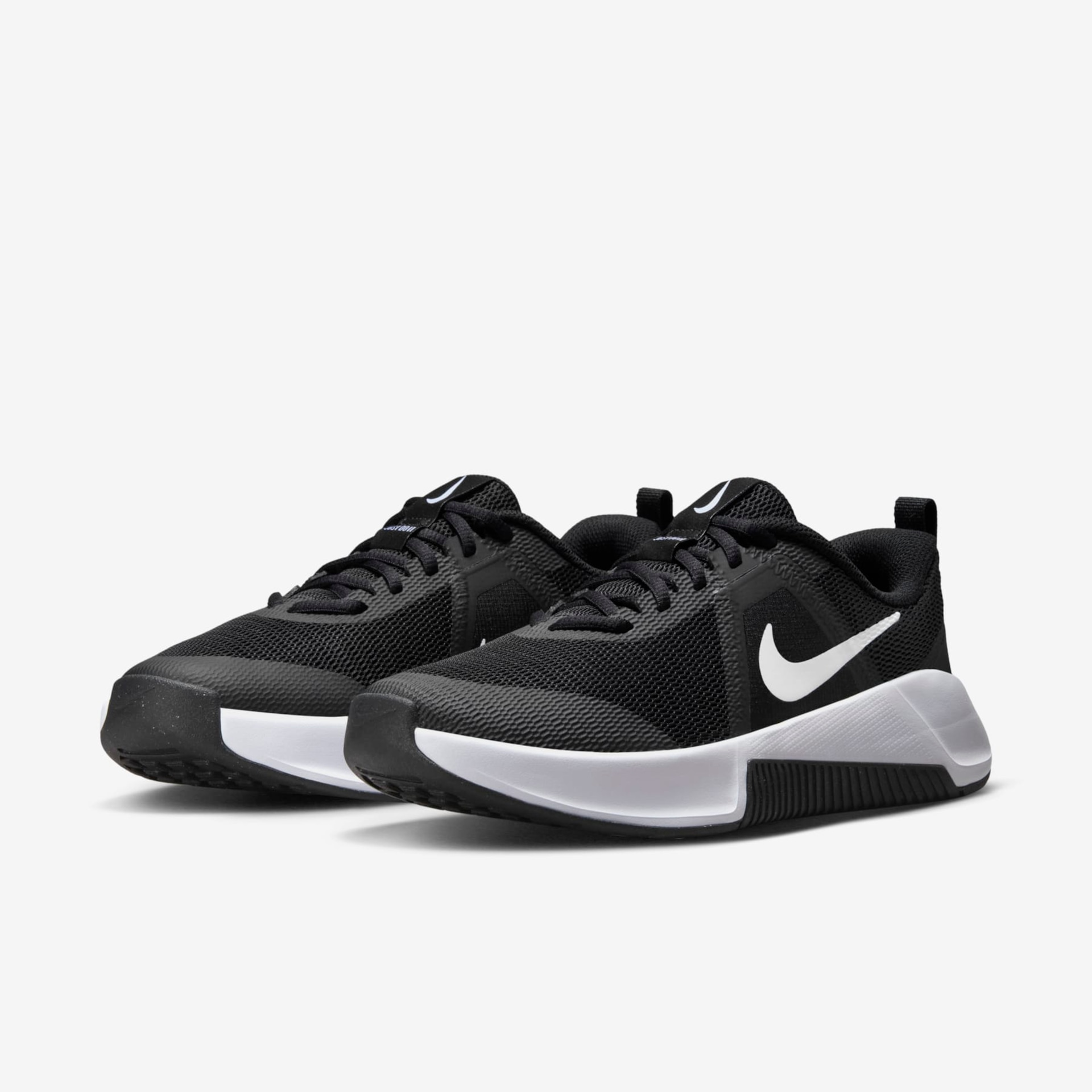 Tênis Nike MC Trainer 3 Feminino - Foto 4