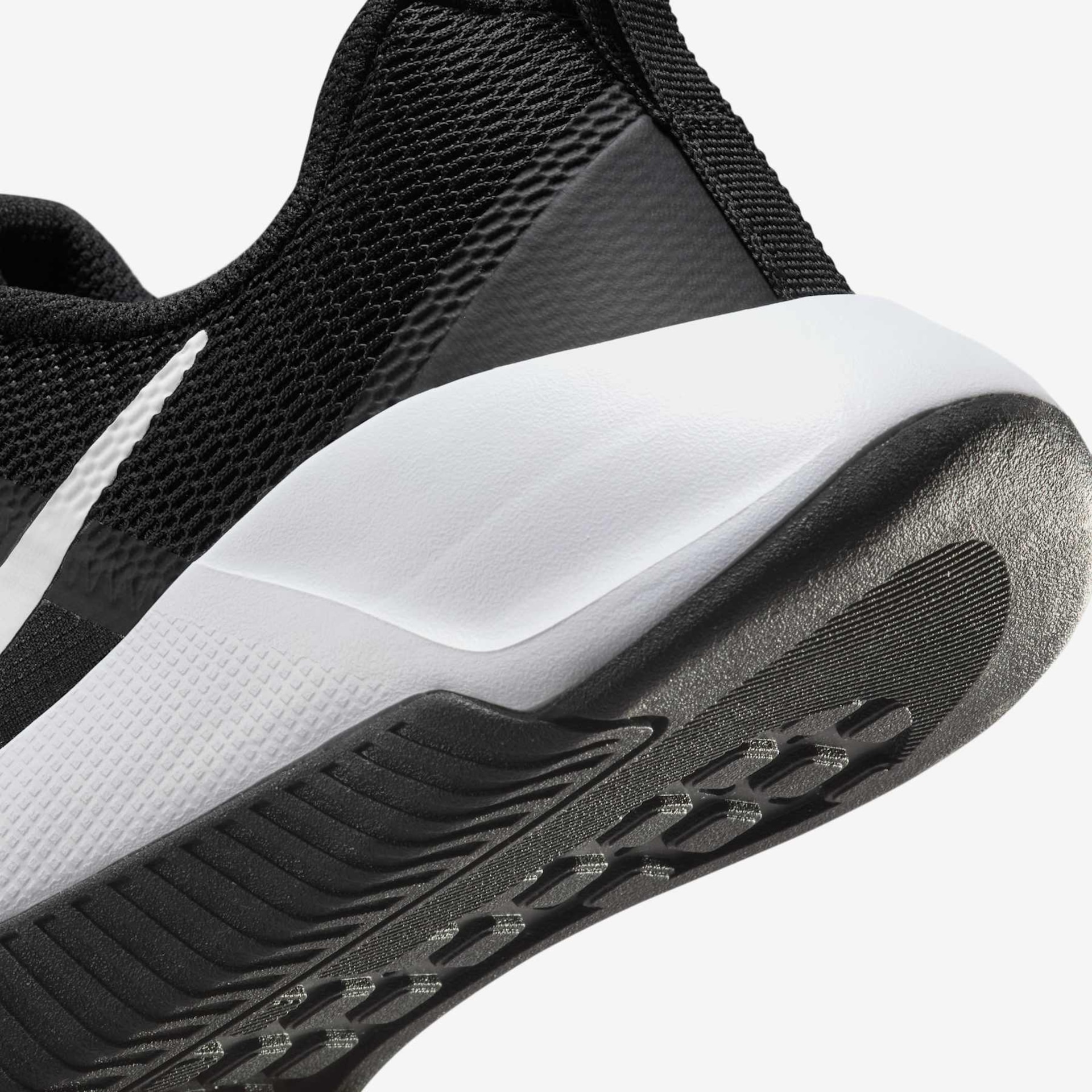 Tênis Nike MC Trainer 3 Feminino - Foto 8