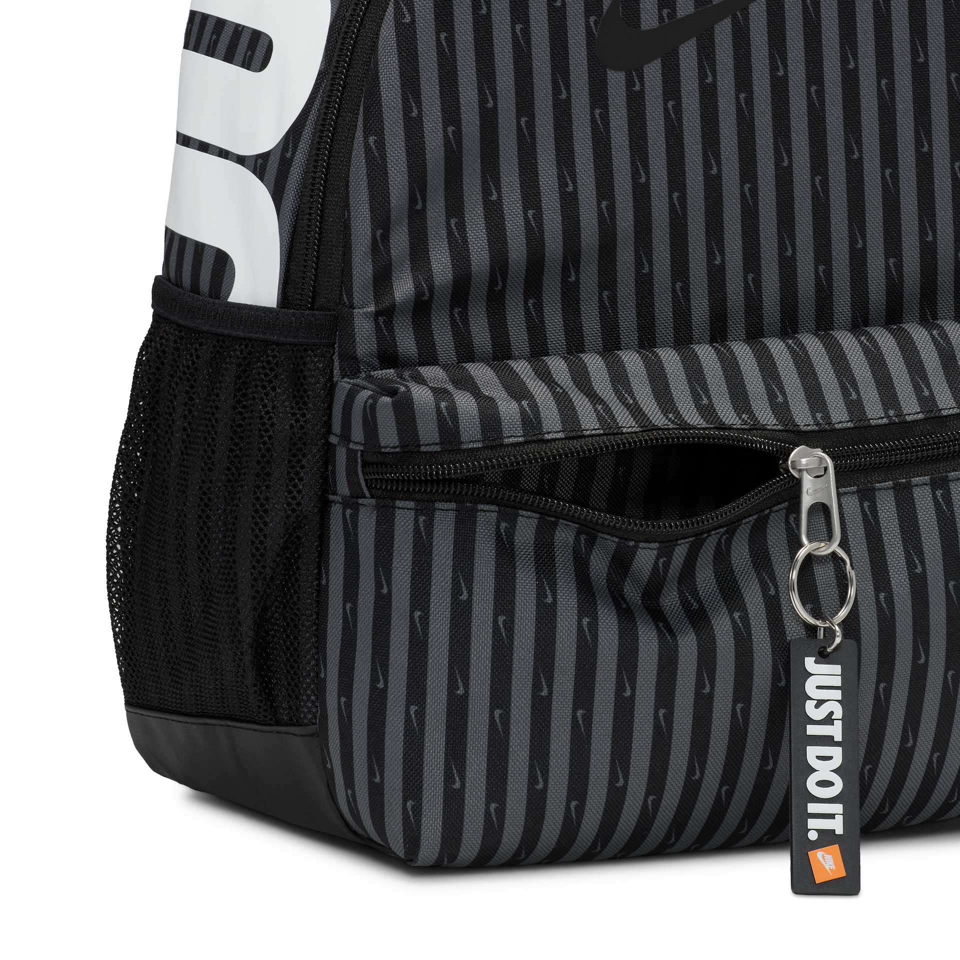 Mochila Nike Brasilia Mini JDI Infantil - Foto 5