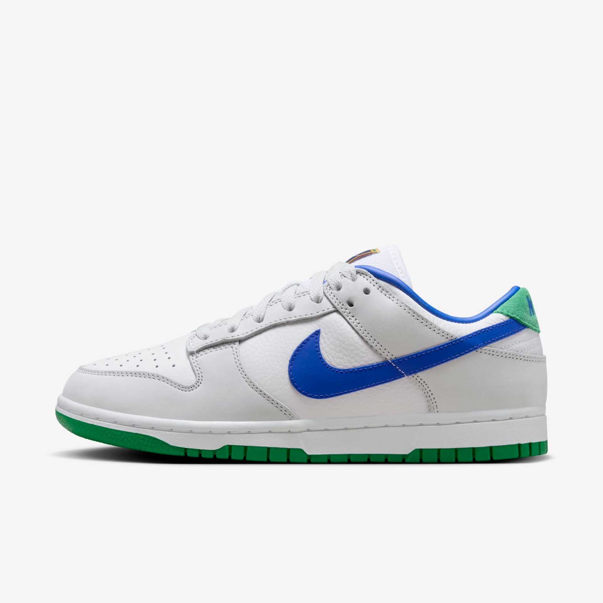 Tênis Nike Dunk Low Feminino - Foto 1