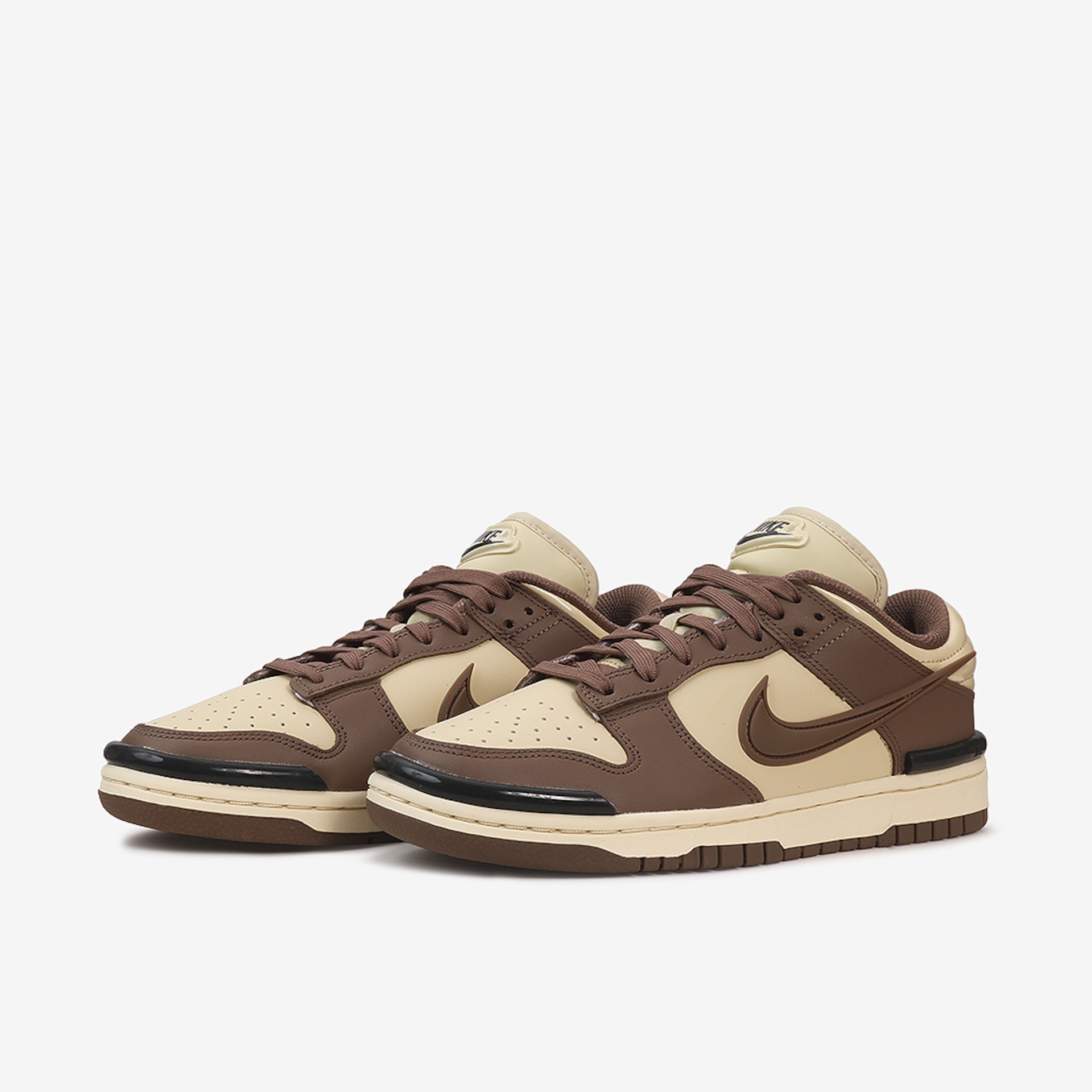 Tênis Nike Dunk Low Twist Feminino - Foto 6
