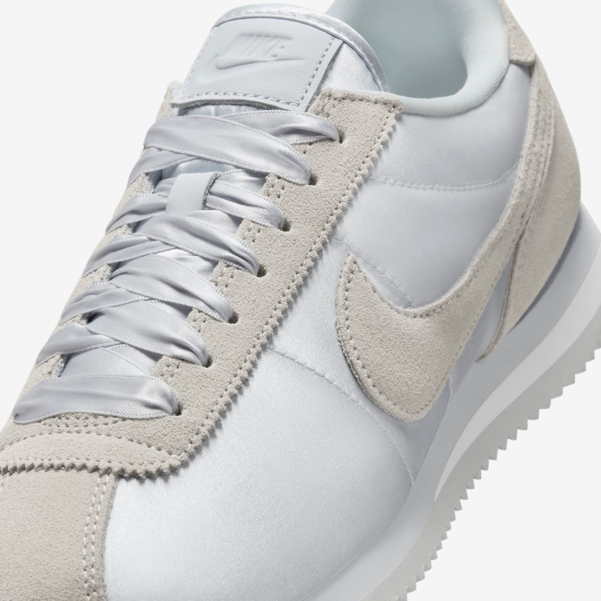 Tênis Nike Cortez Se Trend Feminino - Foto 7