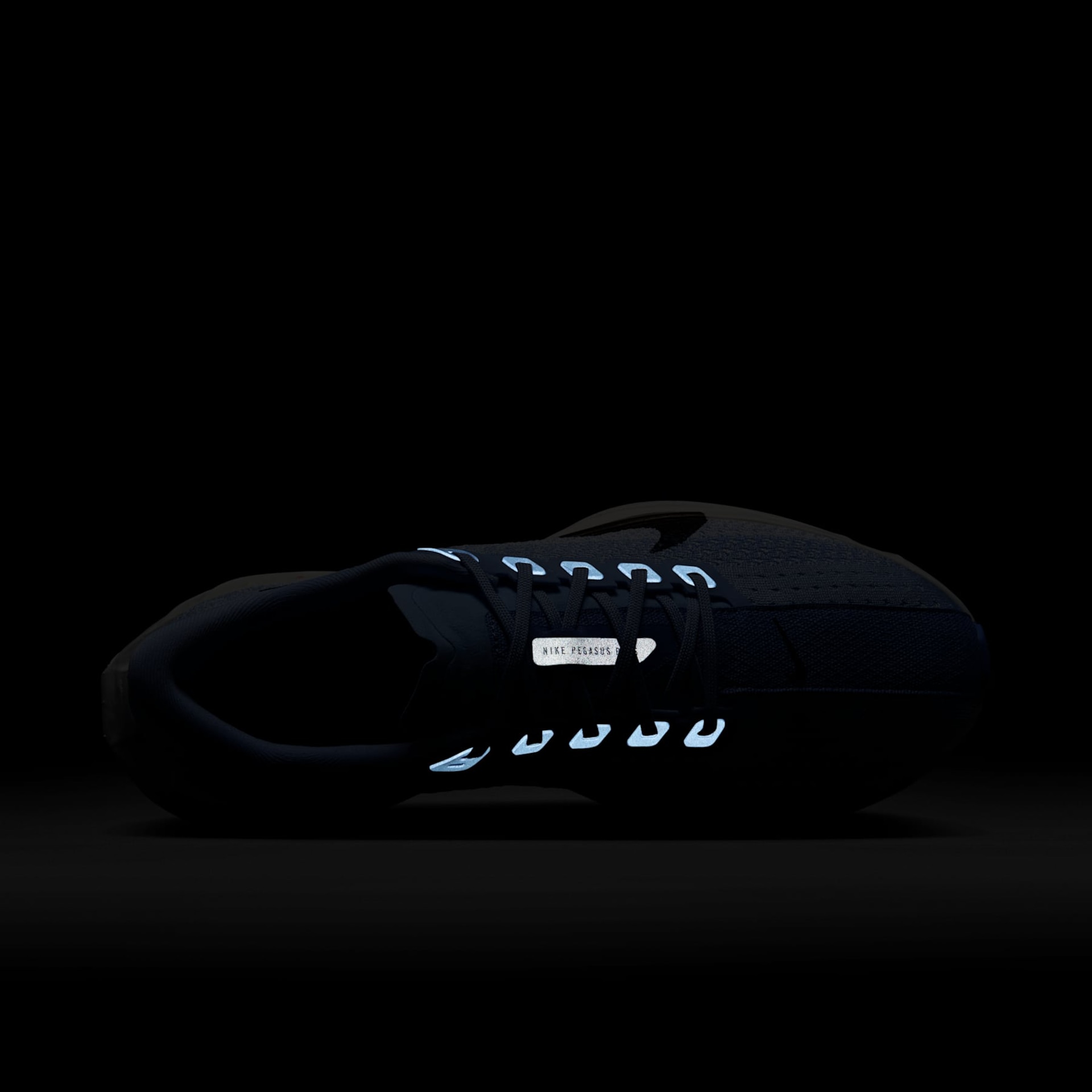 Tênis Nike Pegasus Plus Feminino - Foto 9