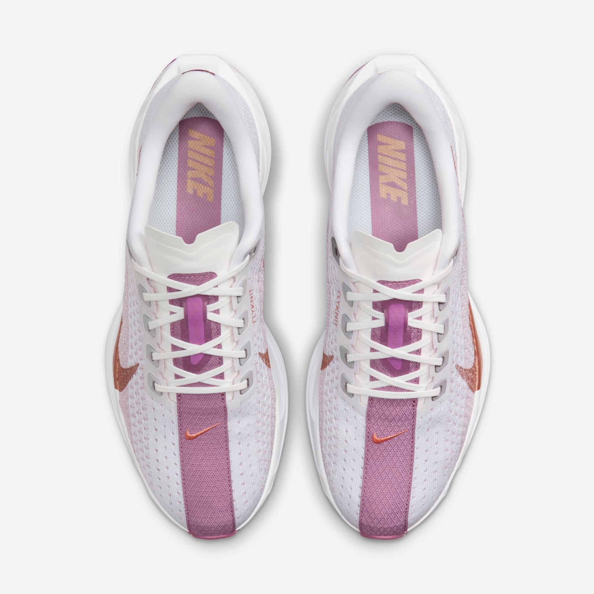 Tênis Nike Pegasus Plus Feminino - Foto 4