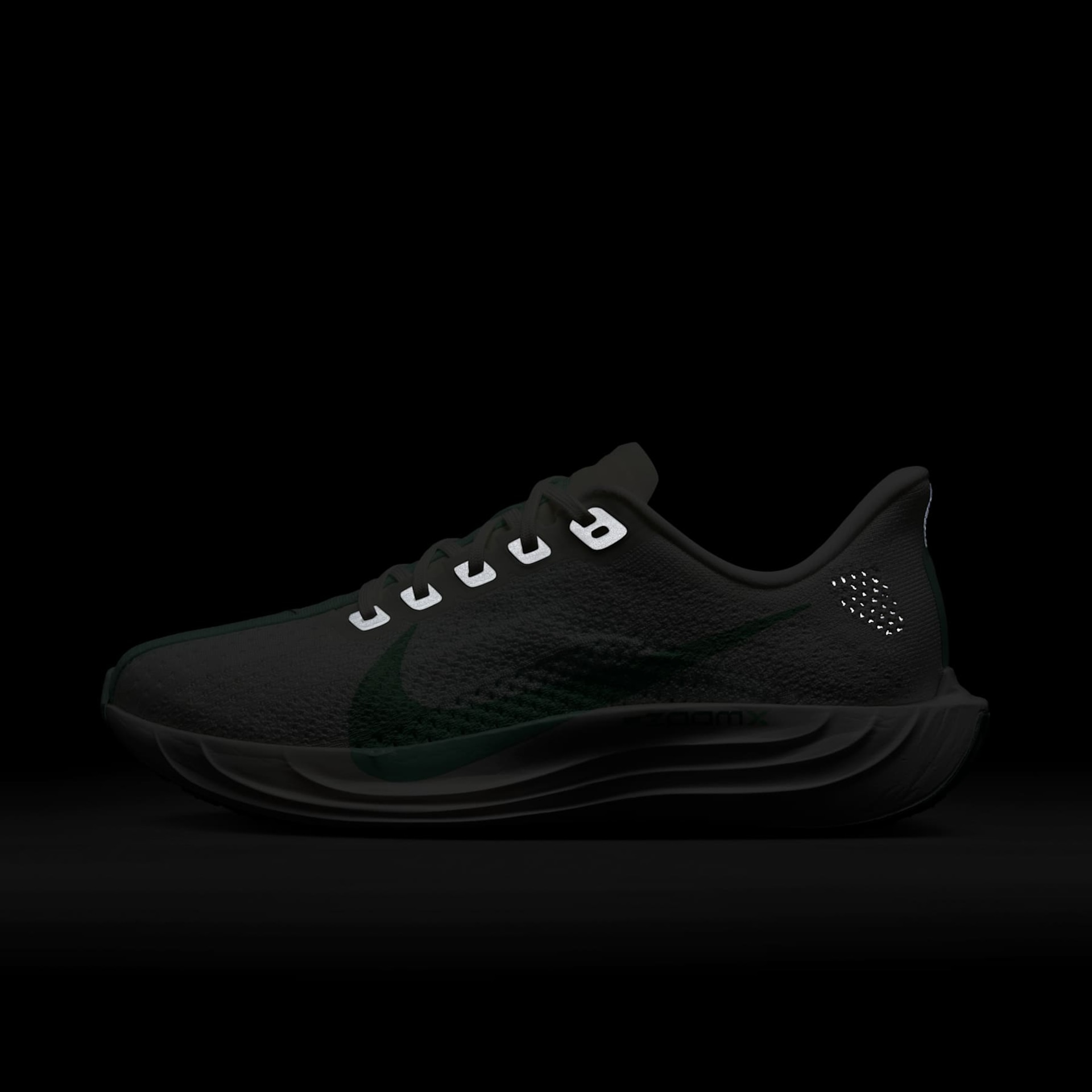 Tênis Nike Pegasus Plus Feminino - Foto 11