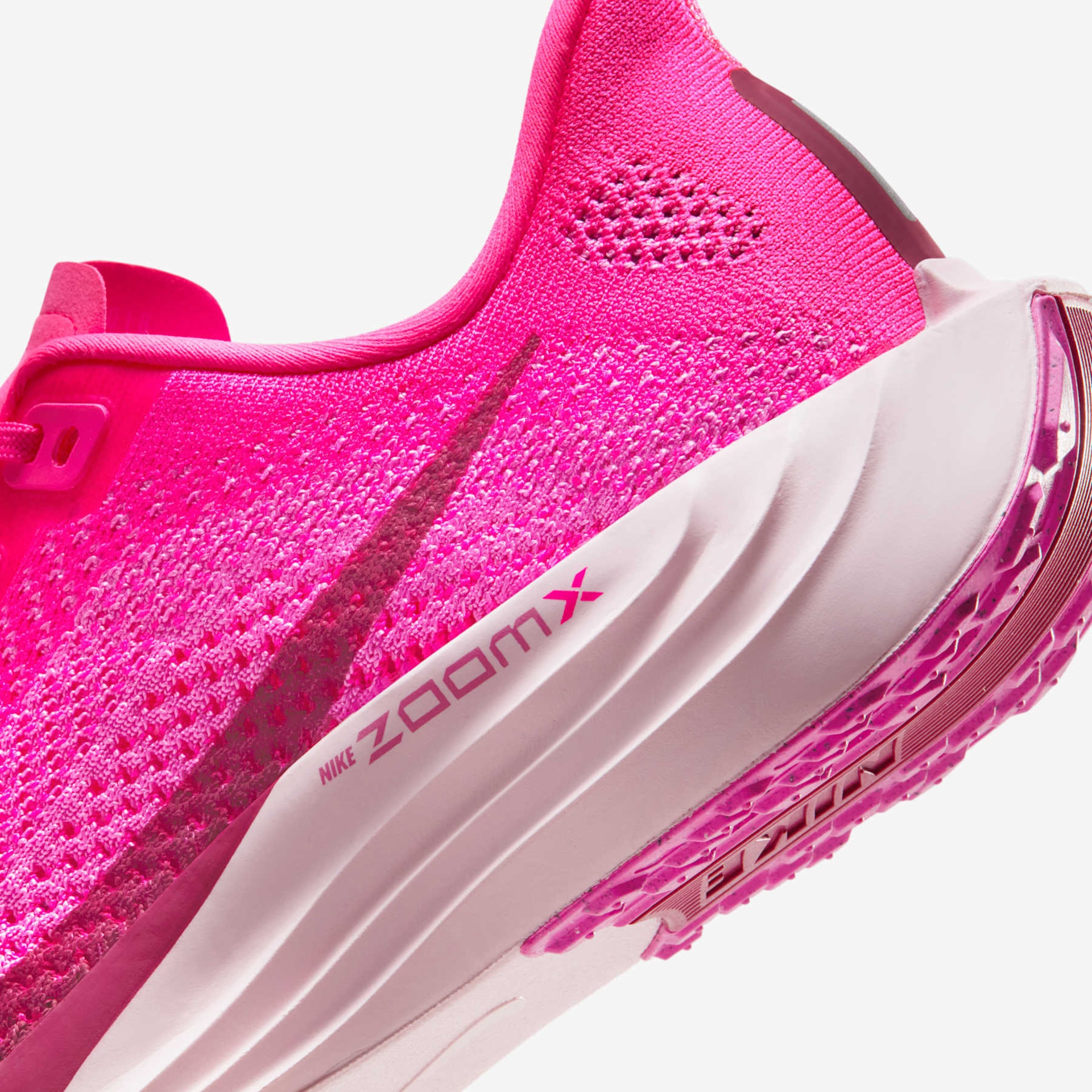 Tênis Nike Pegasus Plus Feminino - Foto 8