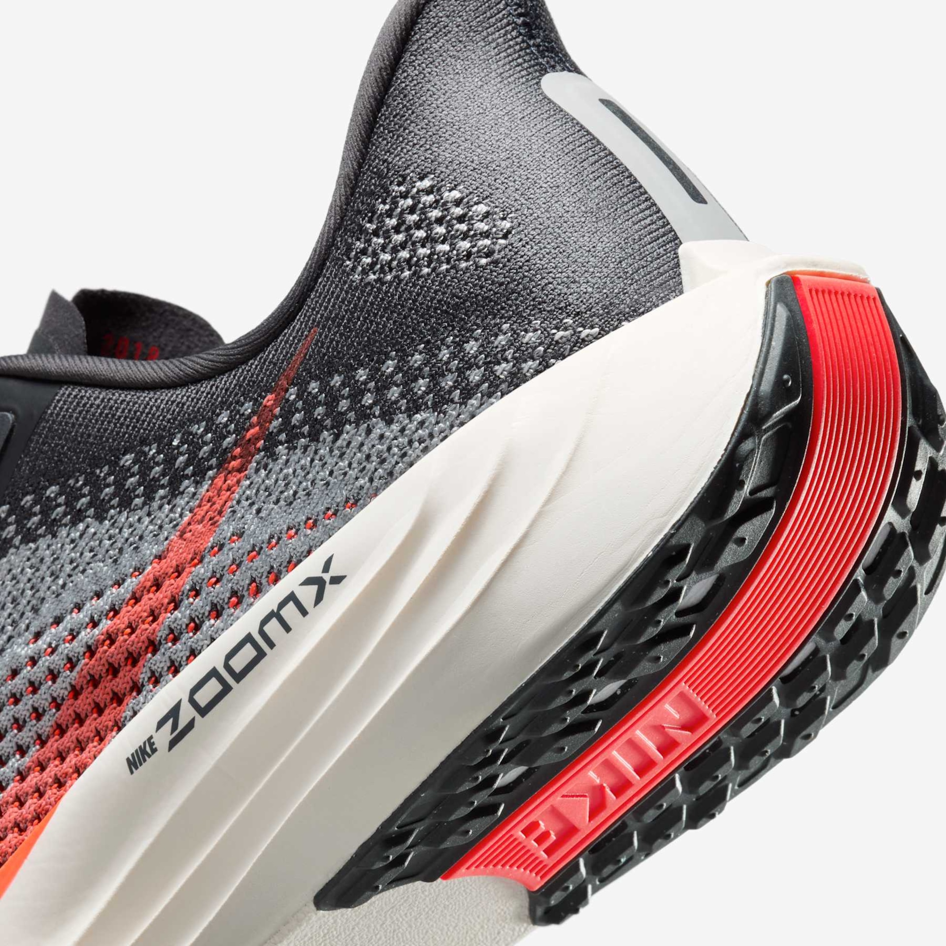 Tênis Nike Pegasus Plus Masculino - Foto 8