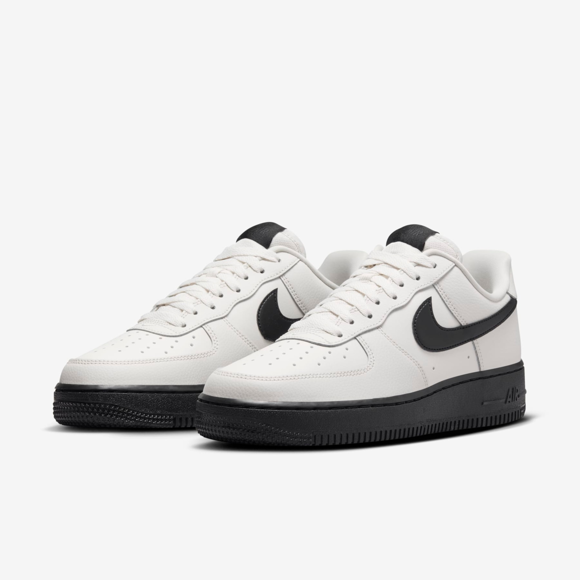 Tênis Nike Air Force 1 '07 SE Feminino - Foto 4