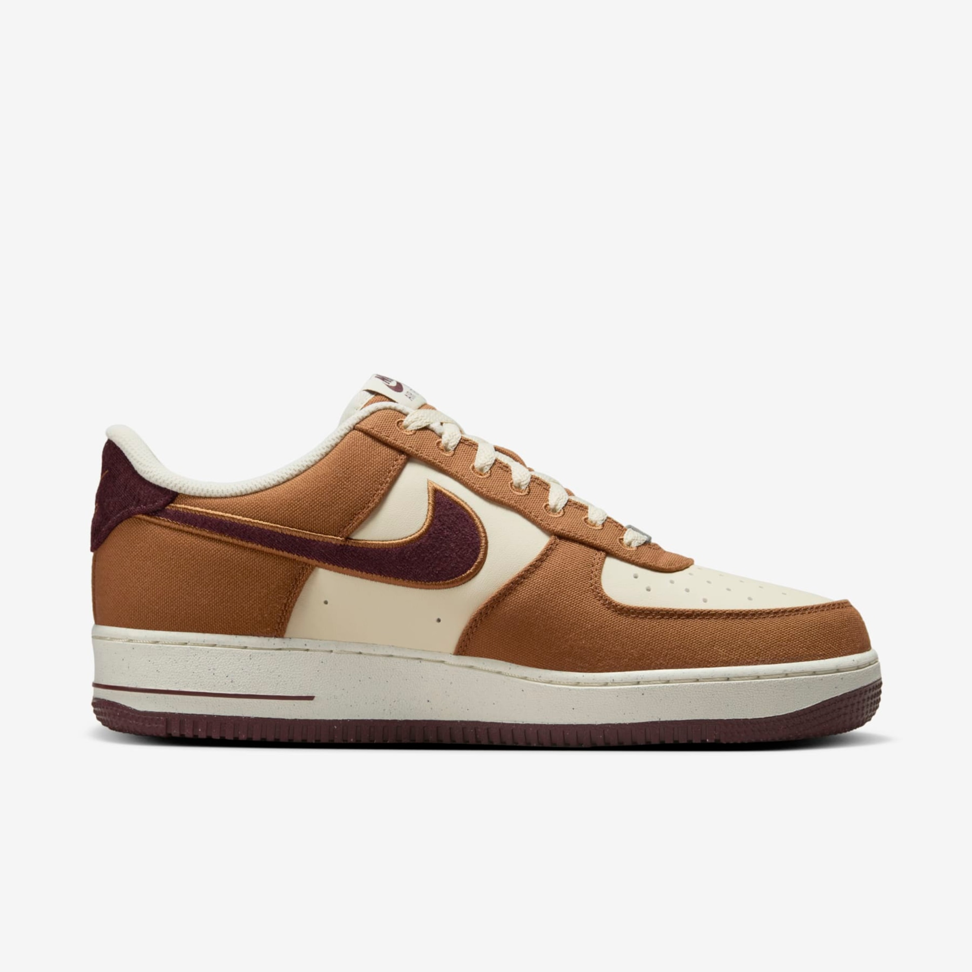 Tenis Nike Air Force 1 ´07 LV8 Masculino - Foto 3