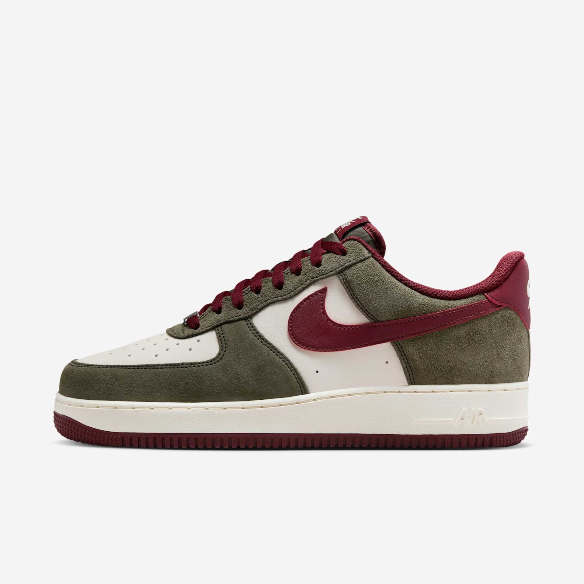 Tênis Nike Air Force 1 '07 LV8 Essencial Masculino - Foto 1