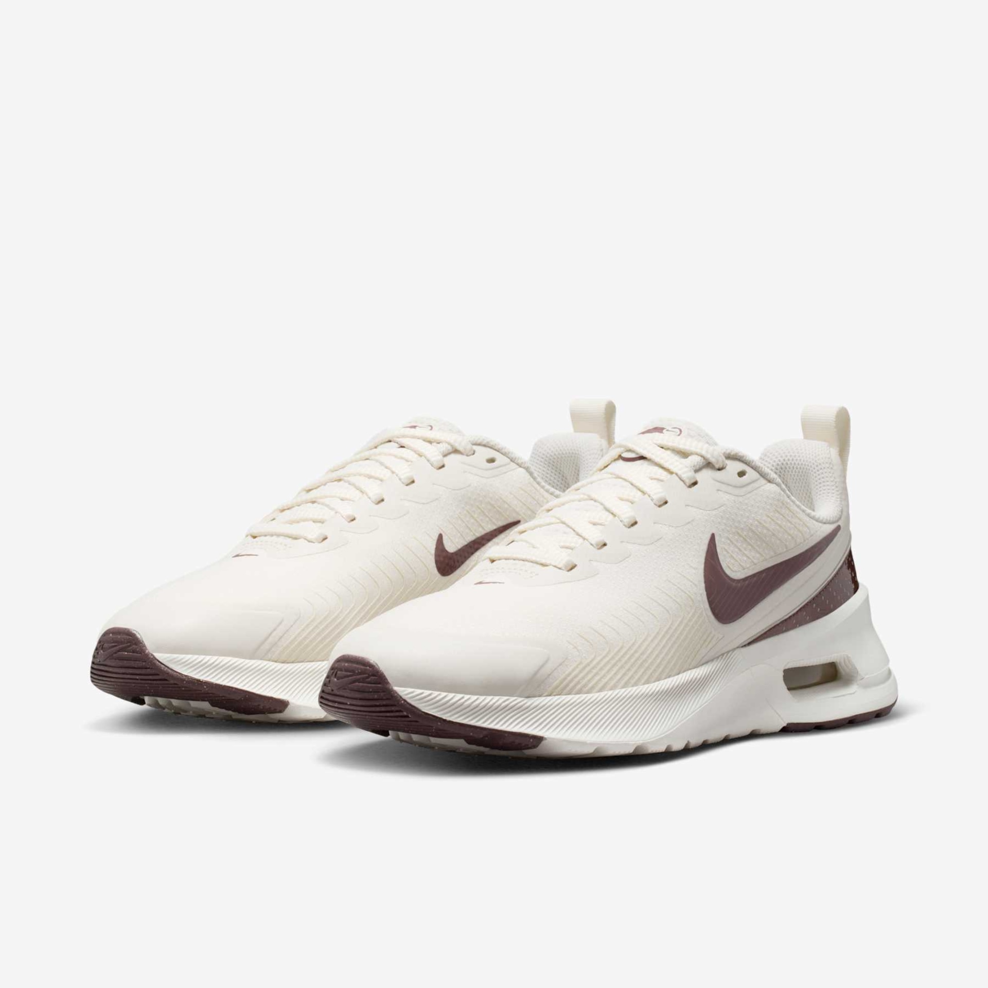 Tênis Nike Air Max Nuaxis Feminino - Foto 5