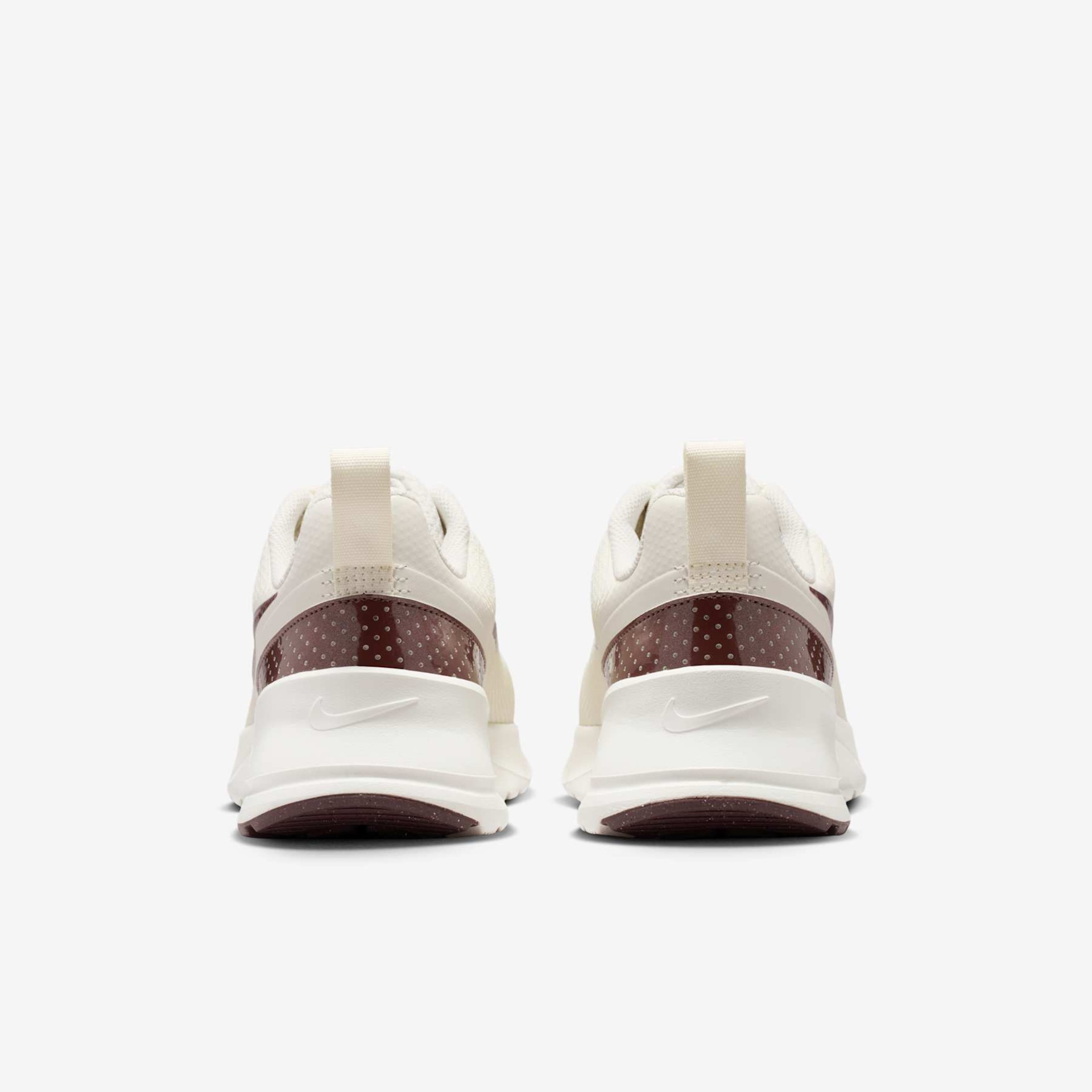 Tênis Nike Air Max Nuaxis Feminino - Foto 6