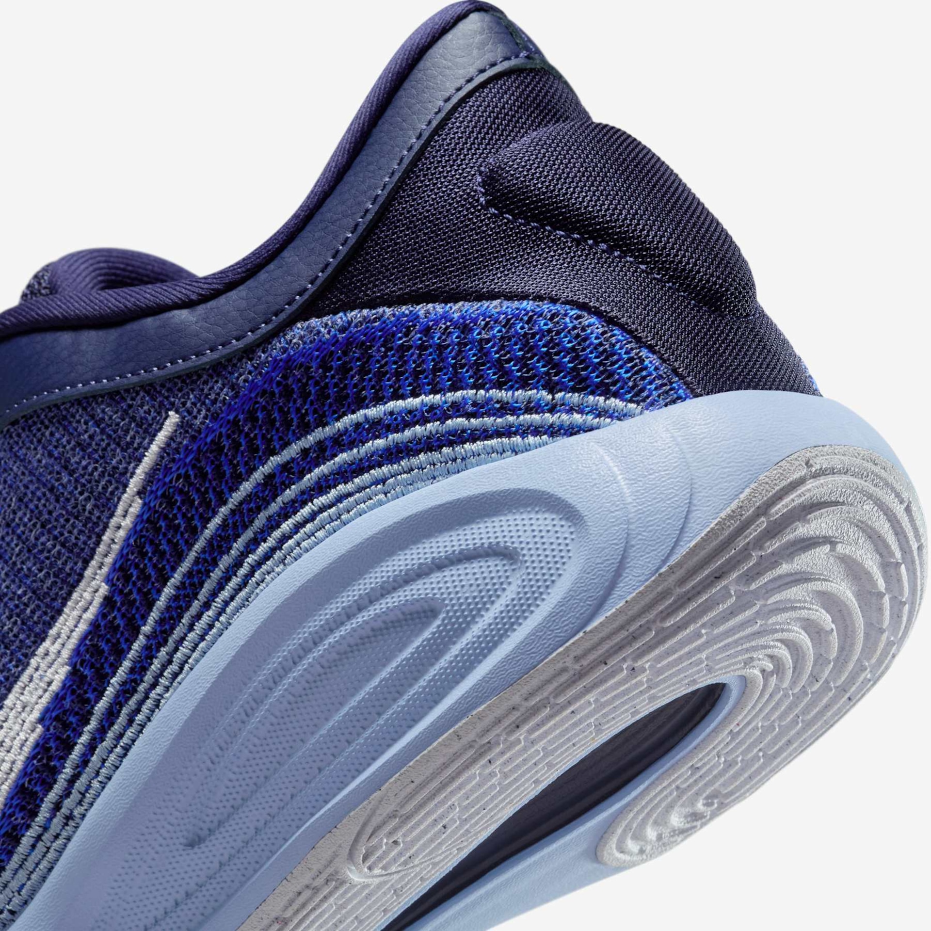 Tênis Nike Team Hustle Academy Masculino - Foto 8