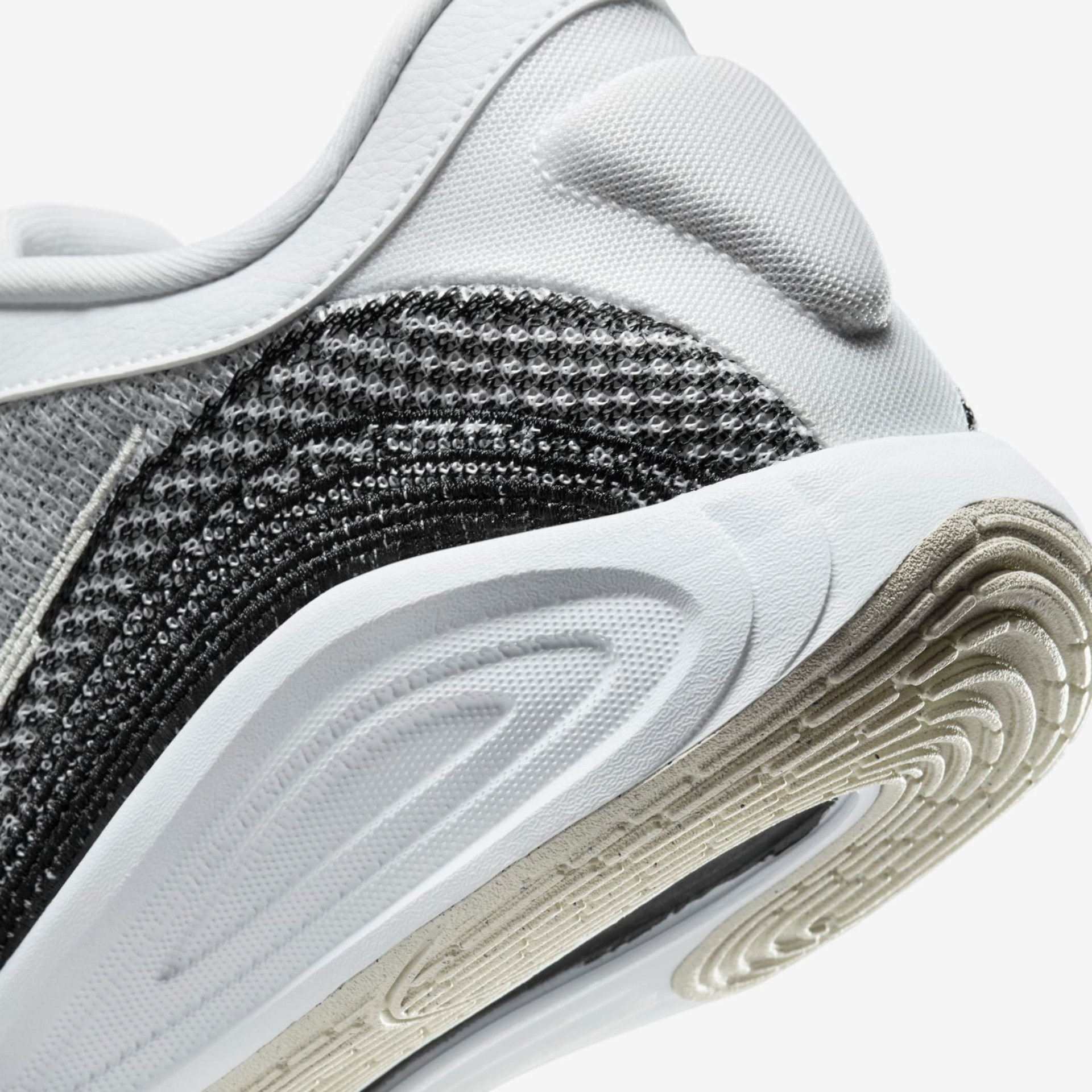 Tênis Nike Team Hustle Academy Masculino - Foto 7