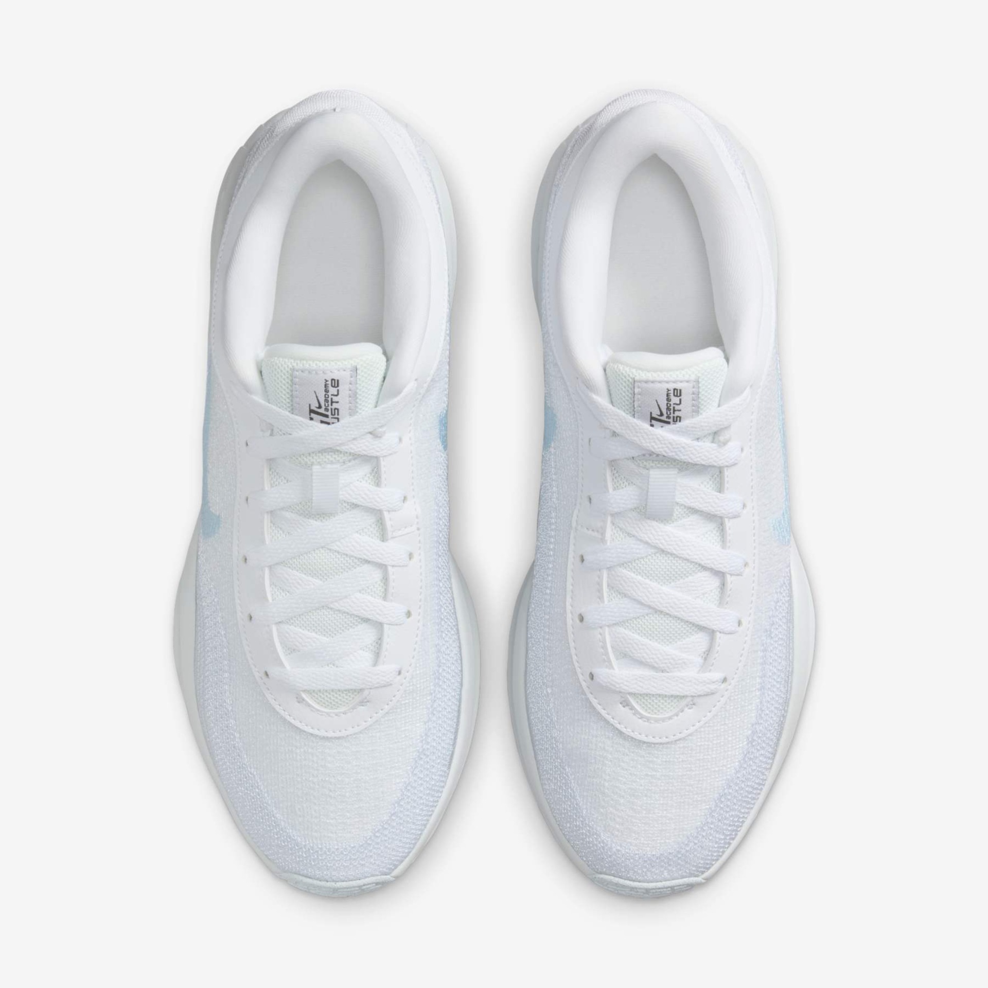 Tênis Nike Team Hustle Academy Masculino - Foto 4