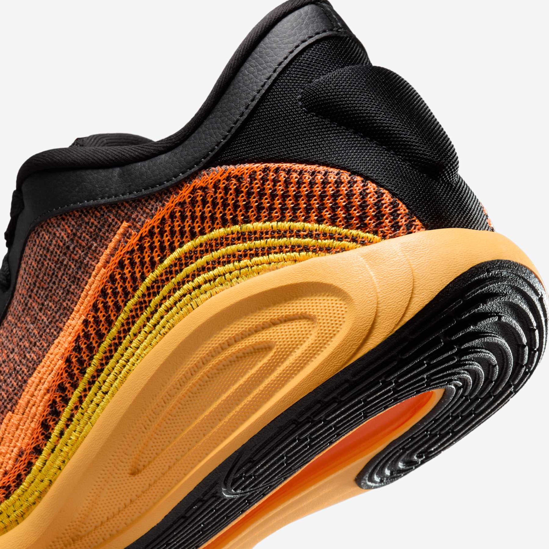 Tênis Nike Team Hustle Academy Masculino - Foto 8