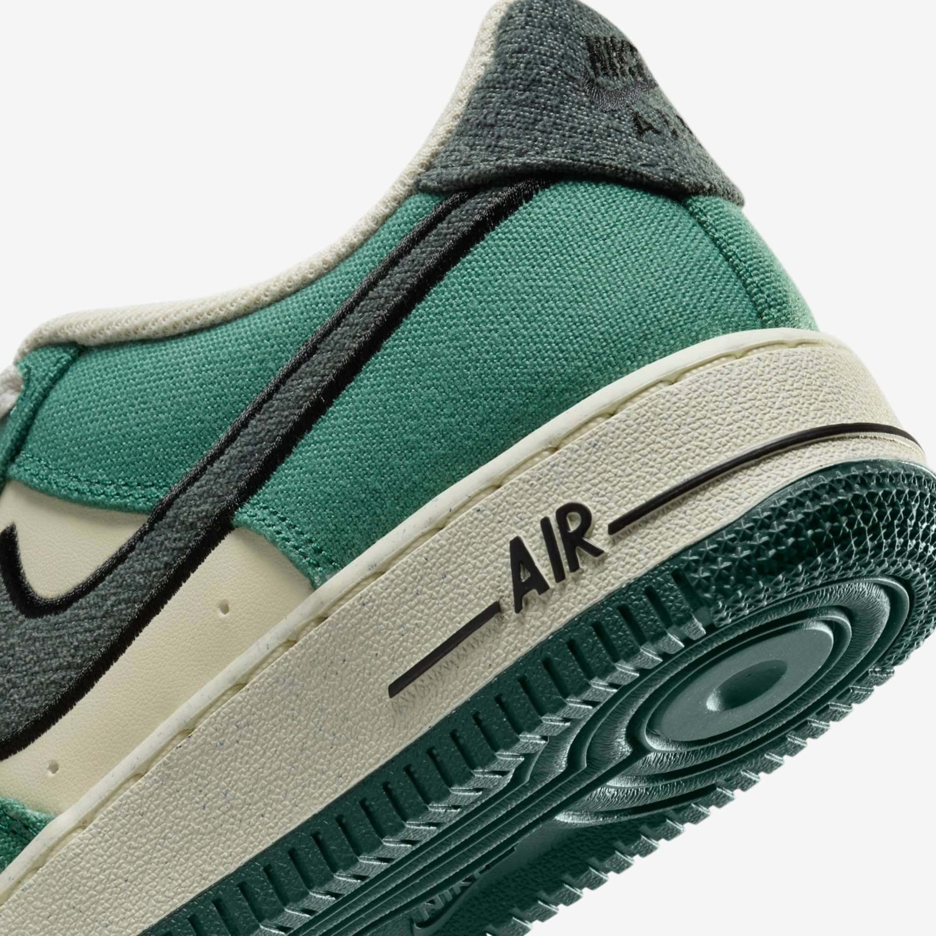 Tênis Nike Air Force 1 LV8 Infantil - Foto 7